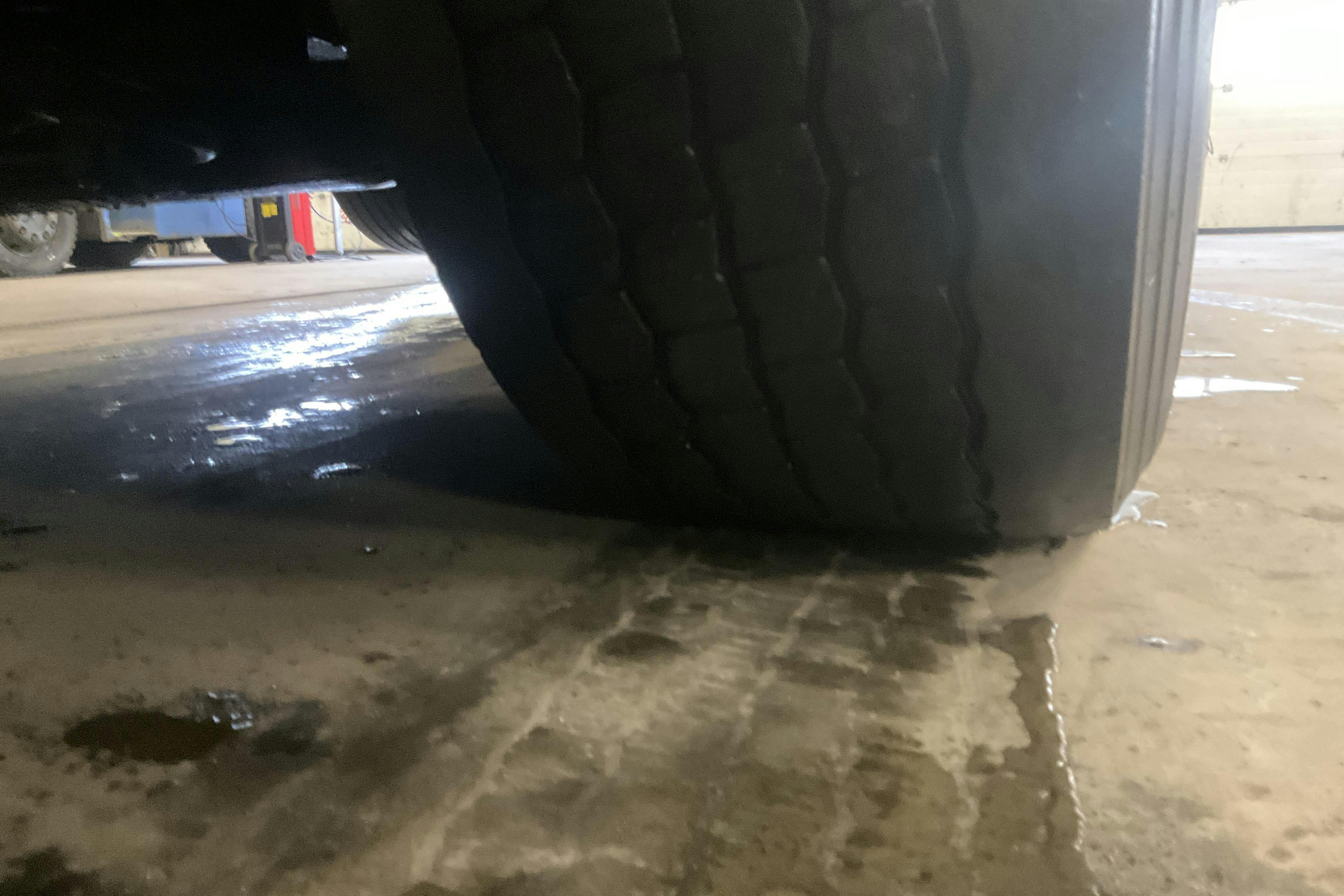 Presentation photo 43 of 43: MERCEDES-BENZ Actros 2545 LS - 713 055 km - Automatic - white - 2019