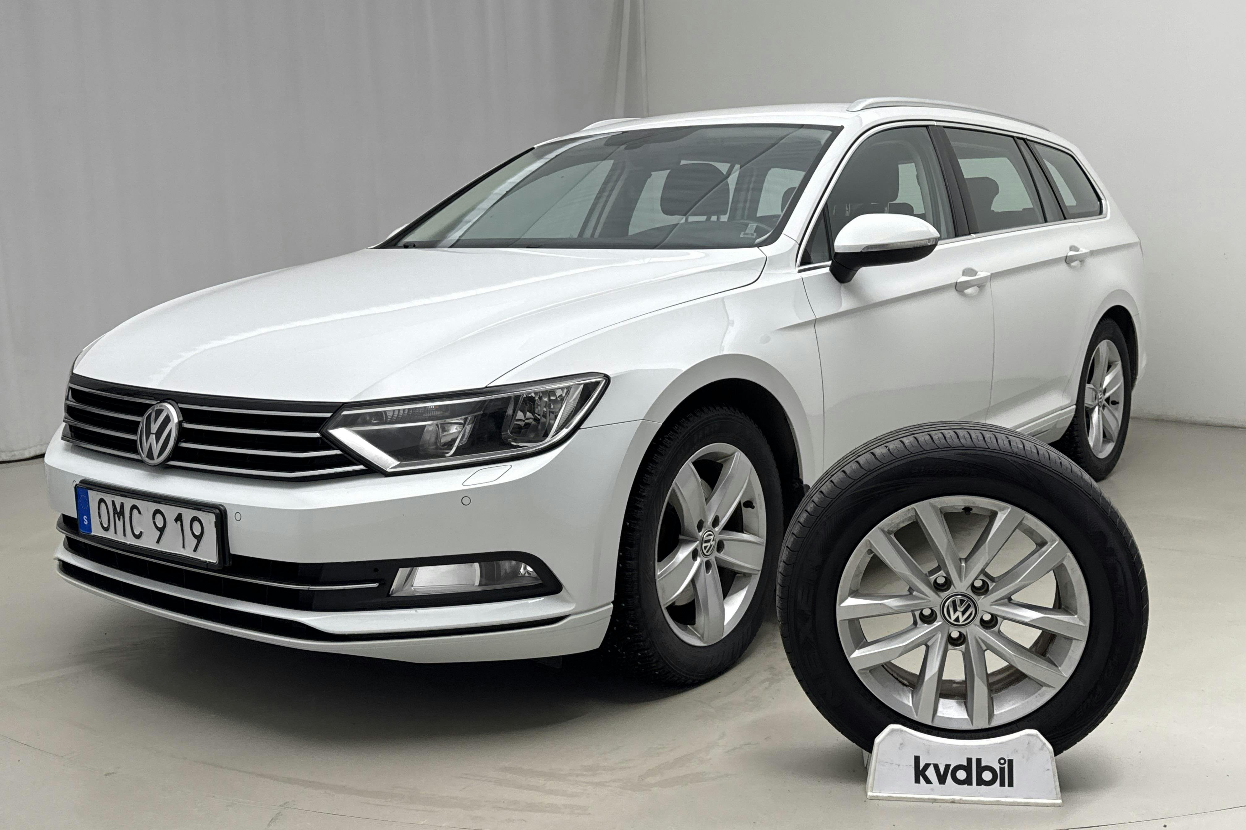 Presentation photo 1 of 14: VW Passat 1.4 TSI Sportscombi (150hk) - 131 810 km - Automatic - white - 2018