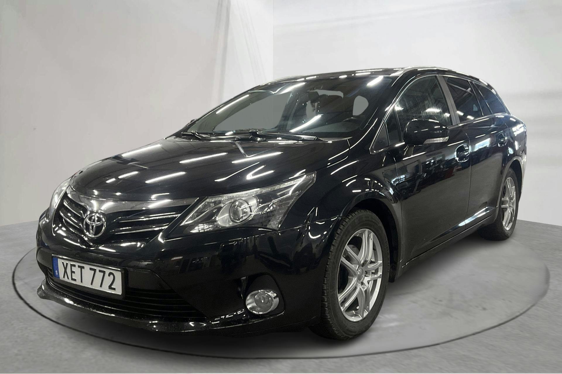 Presentationsfoto 1 av 15: Toyota Avensis 1.8 Kombi (147hk) - 25 604 mil - Manuell - svart - 2014