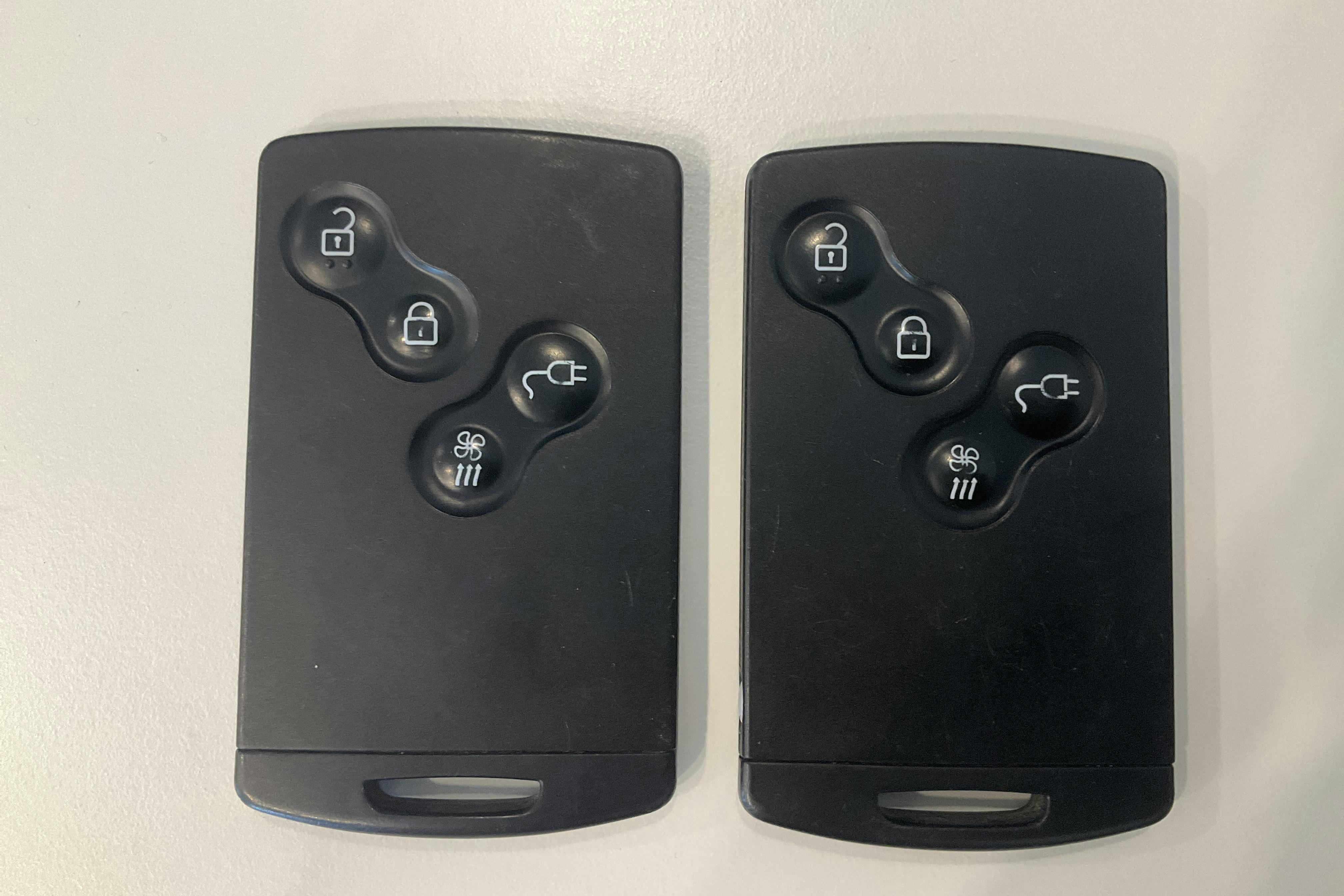 Presentation photo 19 of 19: Renault Zoe 41kWh R110 (108hk) - 86 340 km - Automatic - gray - 2019