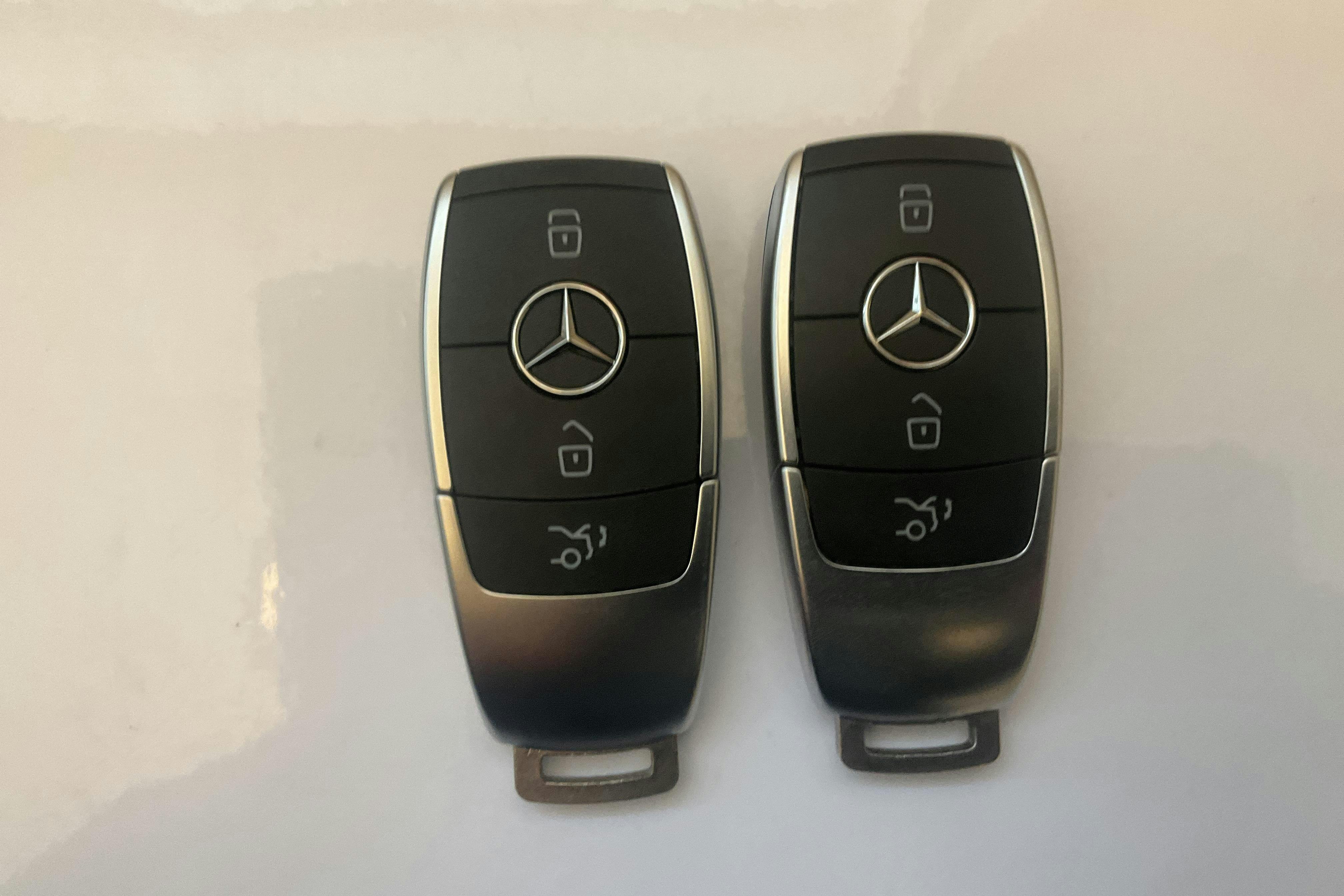 Presentationsfoto 18 av 18: Mercedes GLC 300 e 4MATIC Coupé C253 (333hk) - 15 621 mil - Automat - Dark Blue - 2020