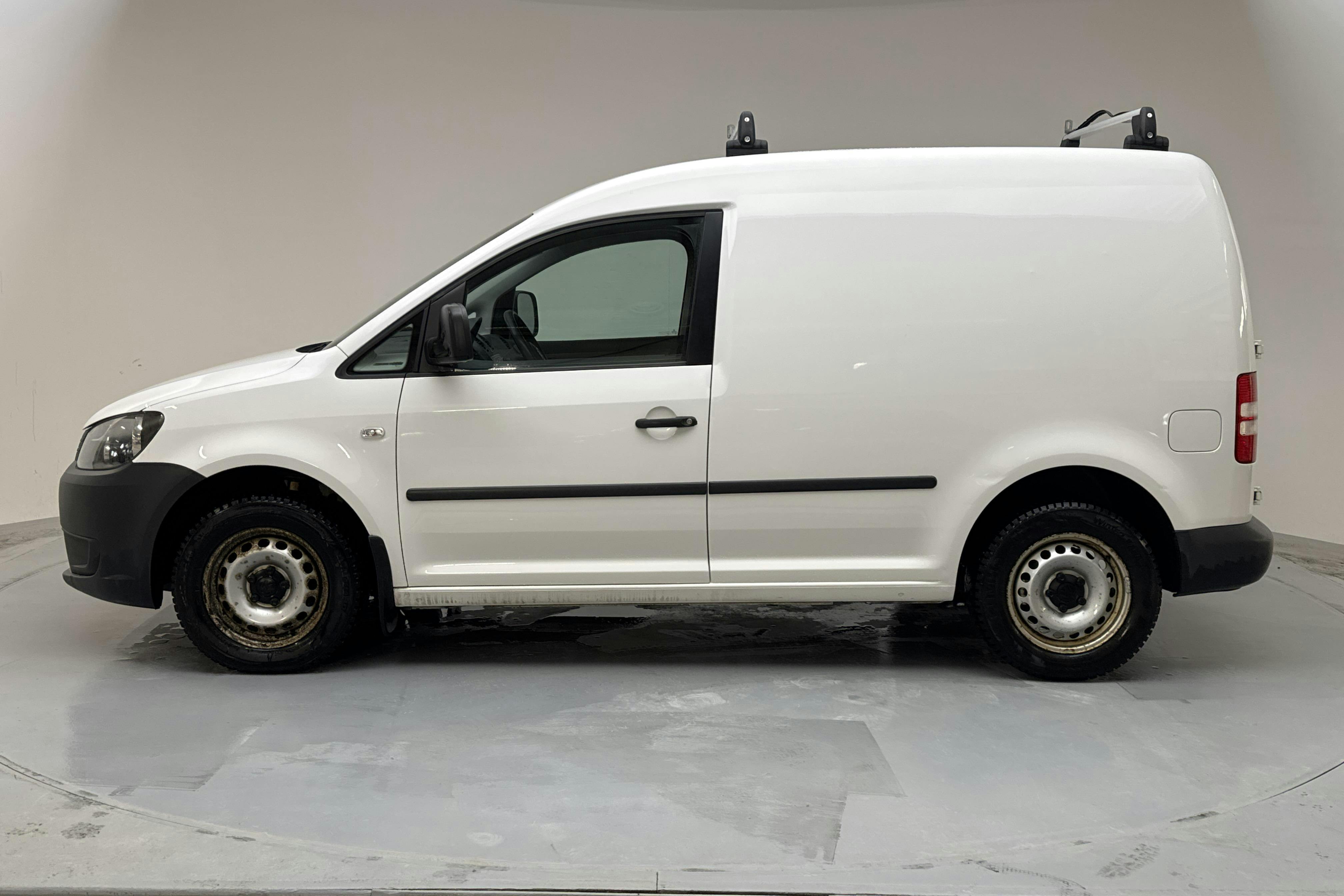 Presentation photo 2 of 13: VW Caddy 1.6 TDI Skåp (102hk) - 200 760 km - Manual - white - 2012