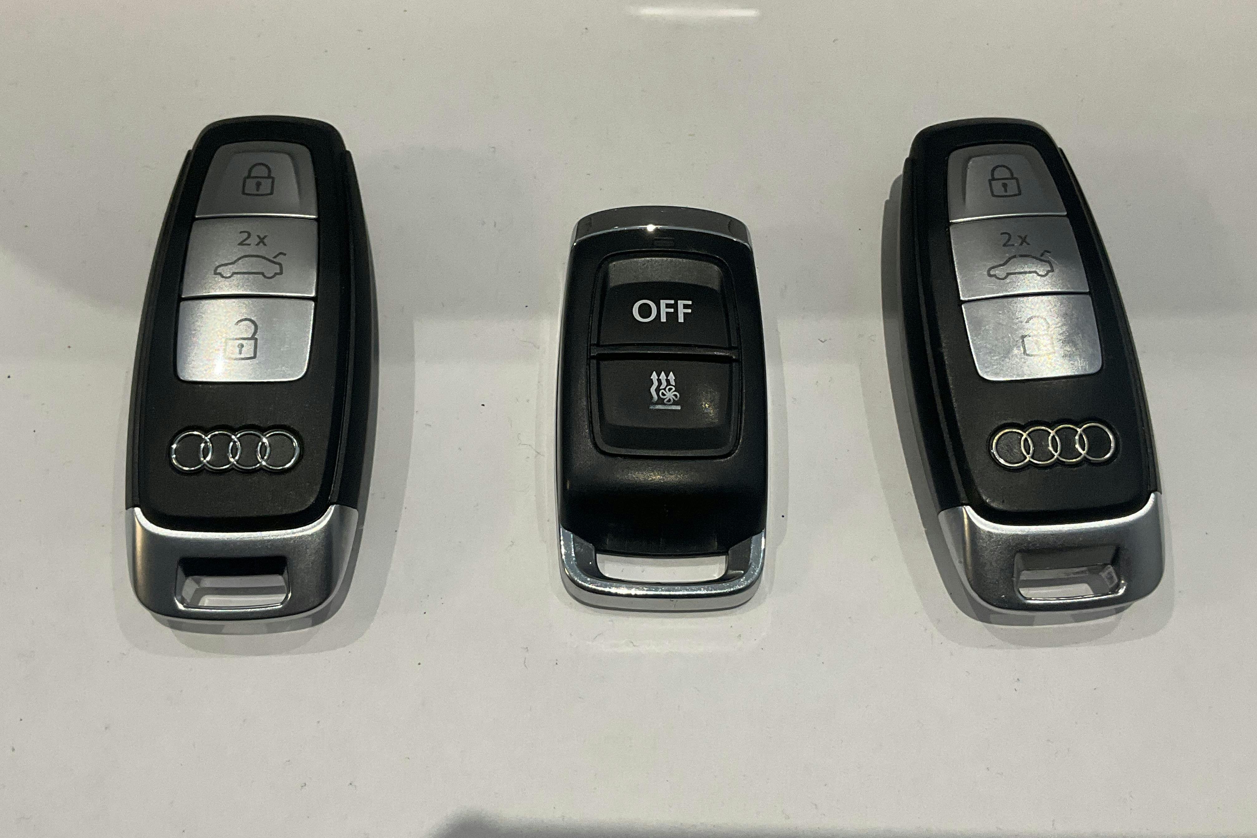 Presentationsfoto 17 av 17: Audi A6 Avant 40 TDI quattro (204hk) - 10 079 mil - Automat - grå - 2023