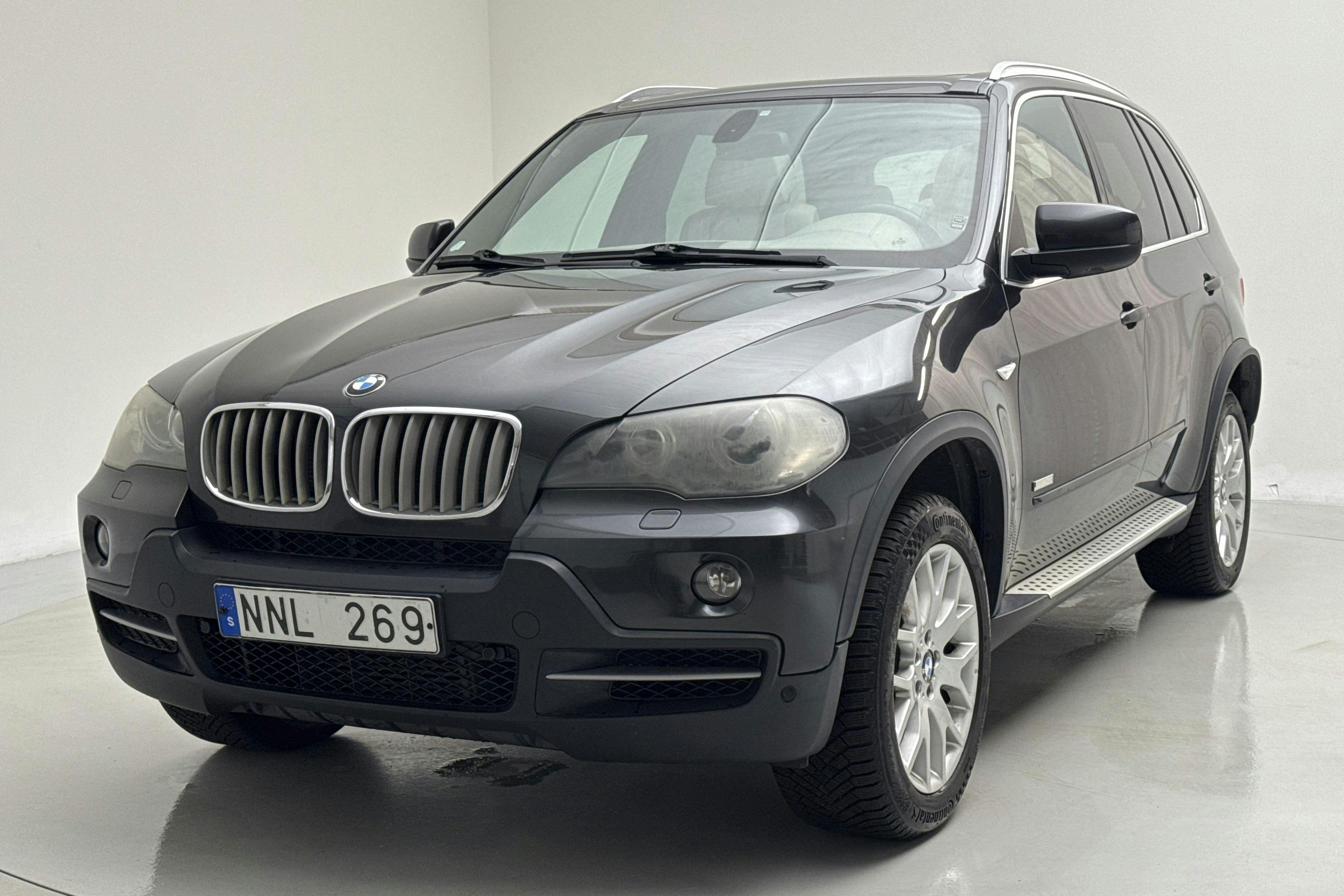 Presentation photo 1 of 14: BMW X5 xDrive35d, E70 (286hk) - 201 290 km - Automatic - gray - 2010