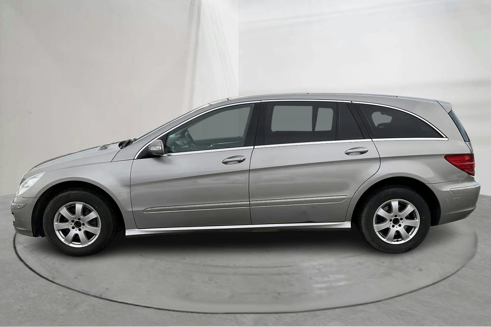 Presentation photo 2 of 15: Mercedes R 350 4MATIC GST (272hk) - 222 920 km - Automatic - silver - 2006