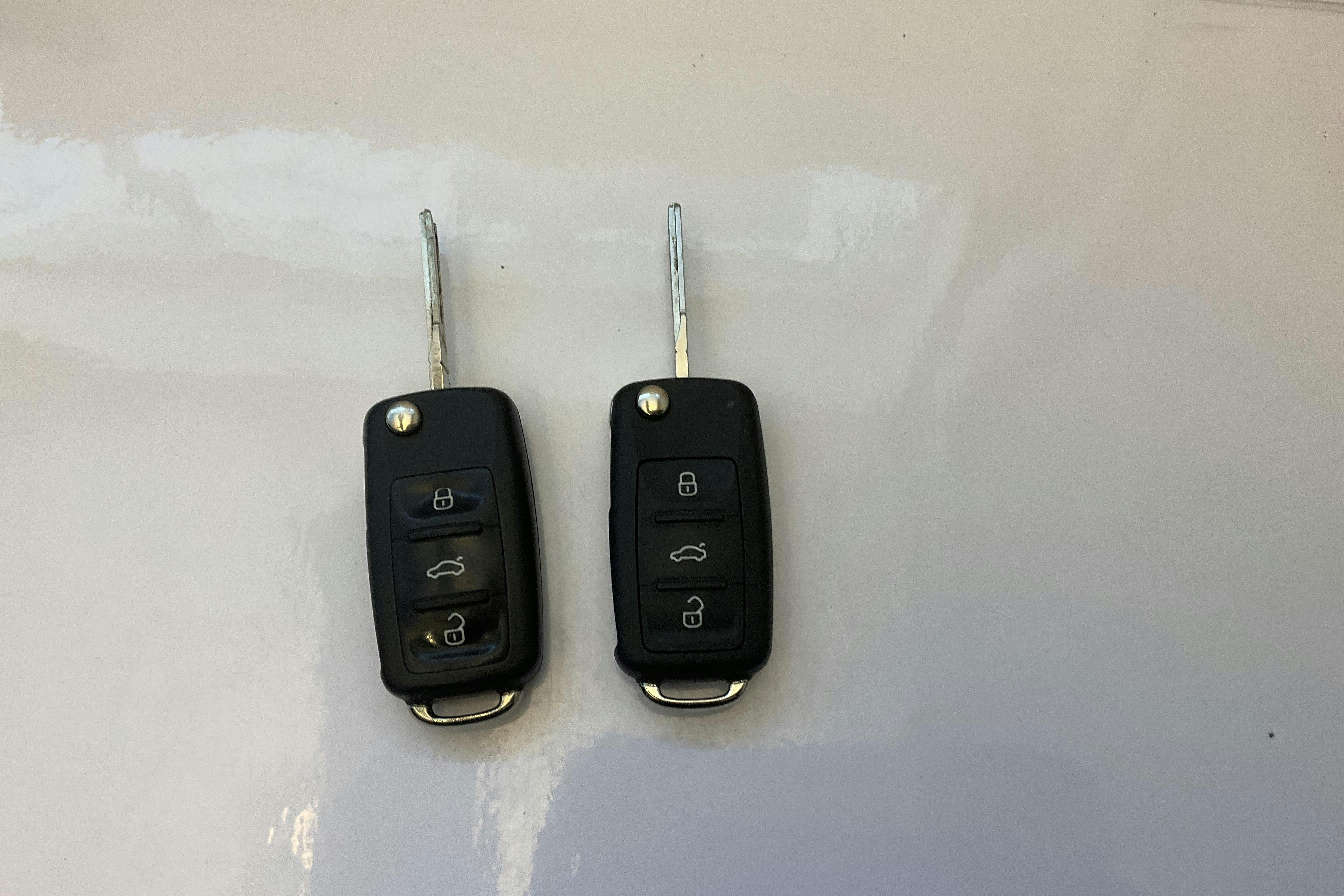 Presentation photo 13 of 13: VW Caddy Combi 2.0 TDI (102hk) - 107 010 km - Manual - white - 2020