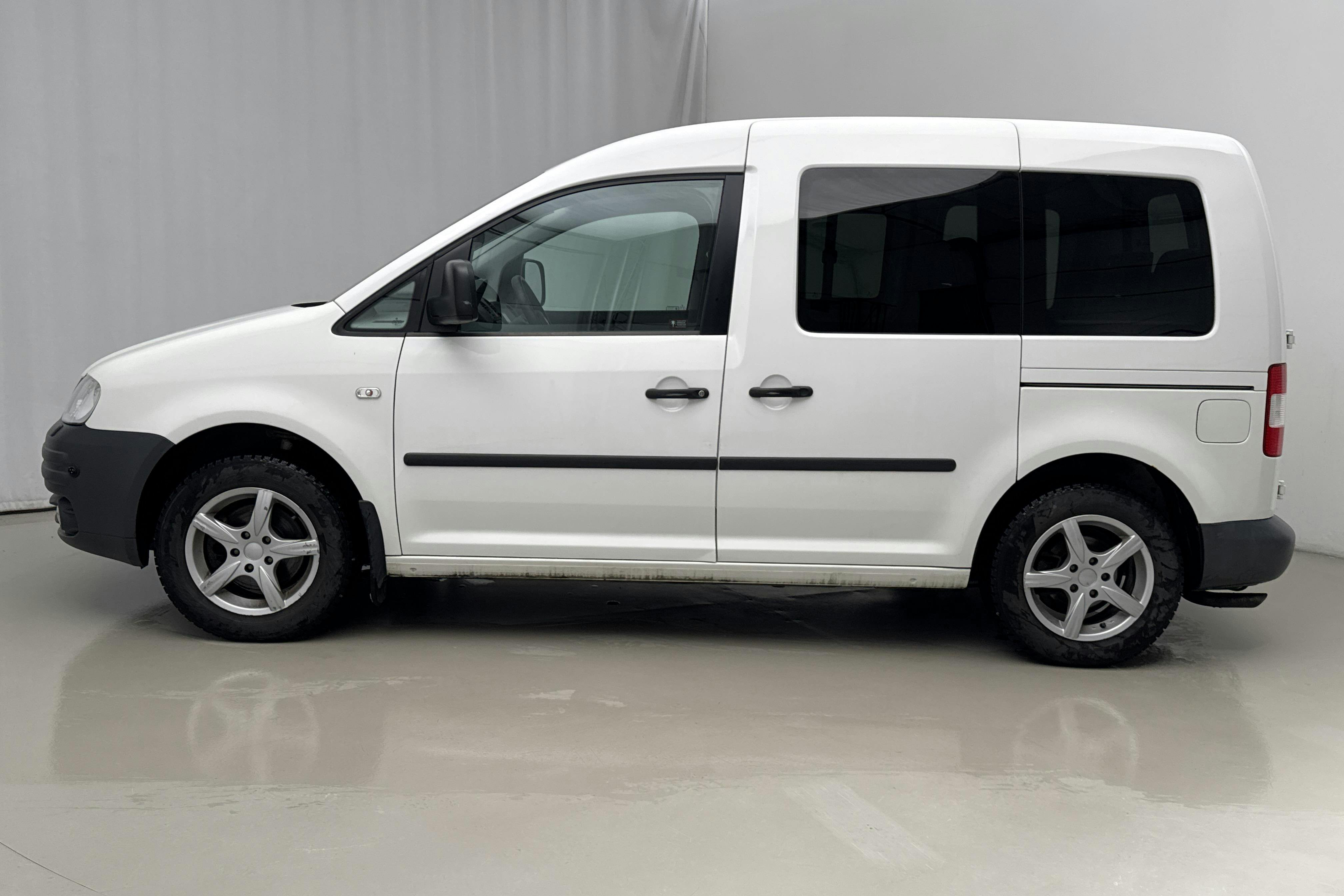 Presentation photo 2 of 14: VW Caddy Life 2.0 EcoFuel (109hk) - 66 460 km - Manual - white - 2009