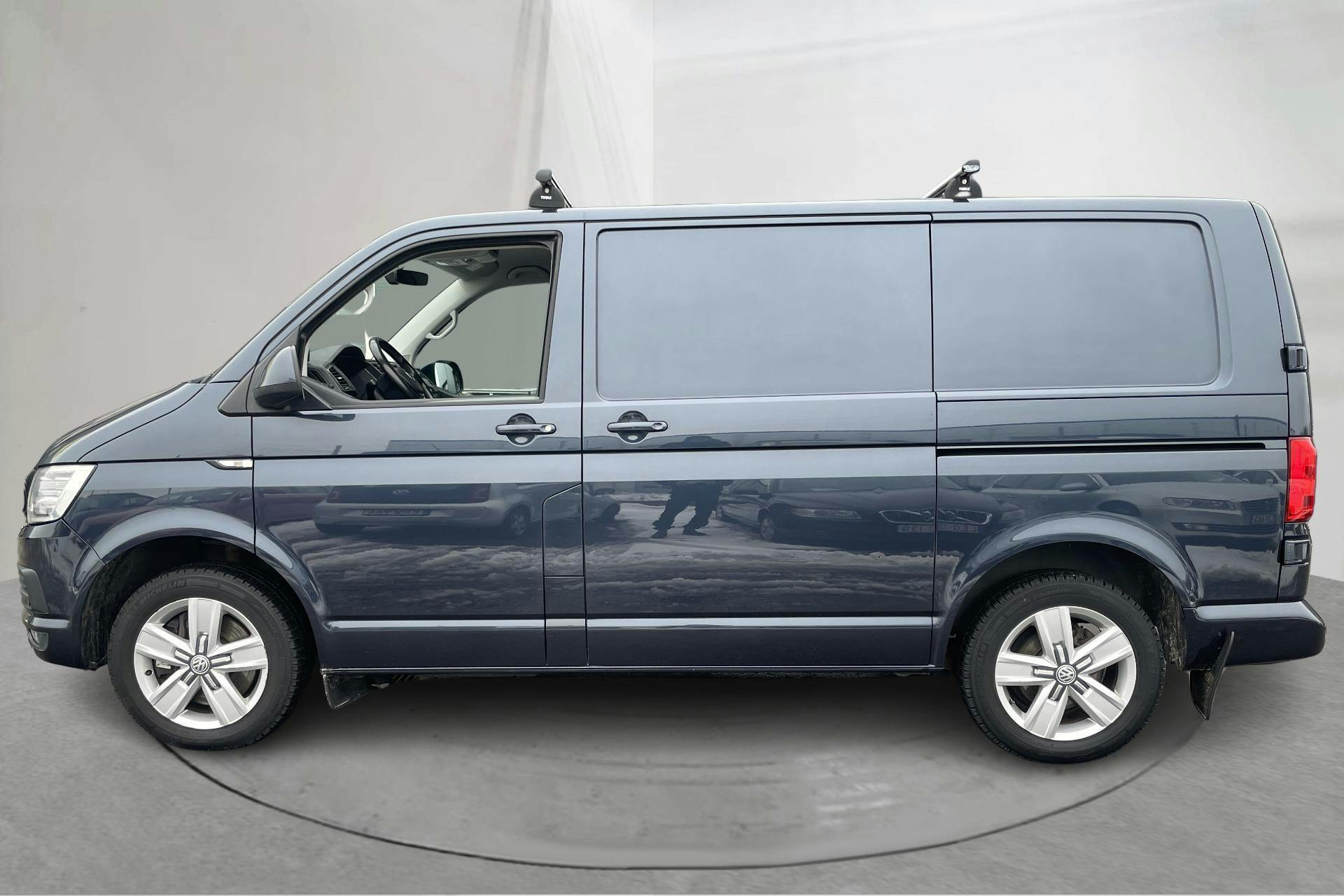 Presentation photo 2 of 14: VW Transporter T6 2.0 TDI BMT 4MOTION (204hk) - 133 070 km - Automatic - blue - 2017