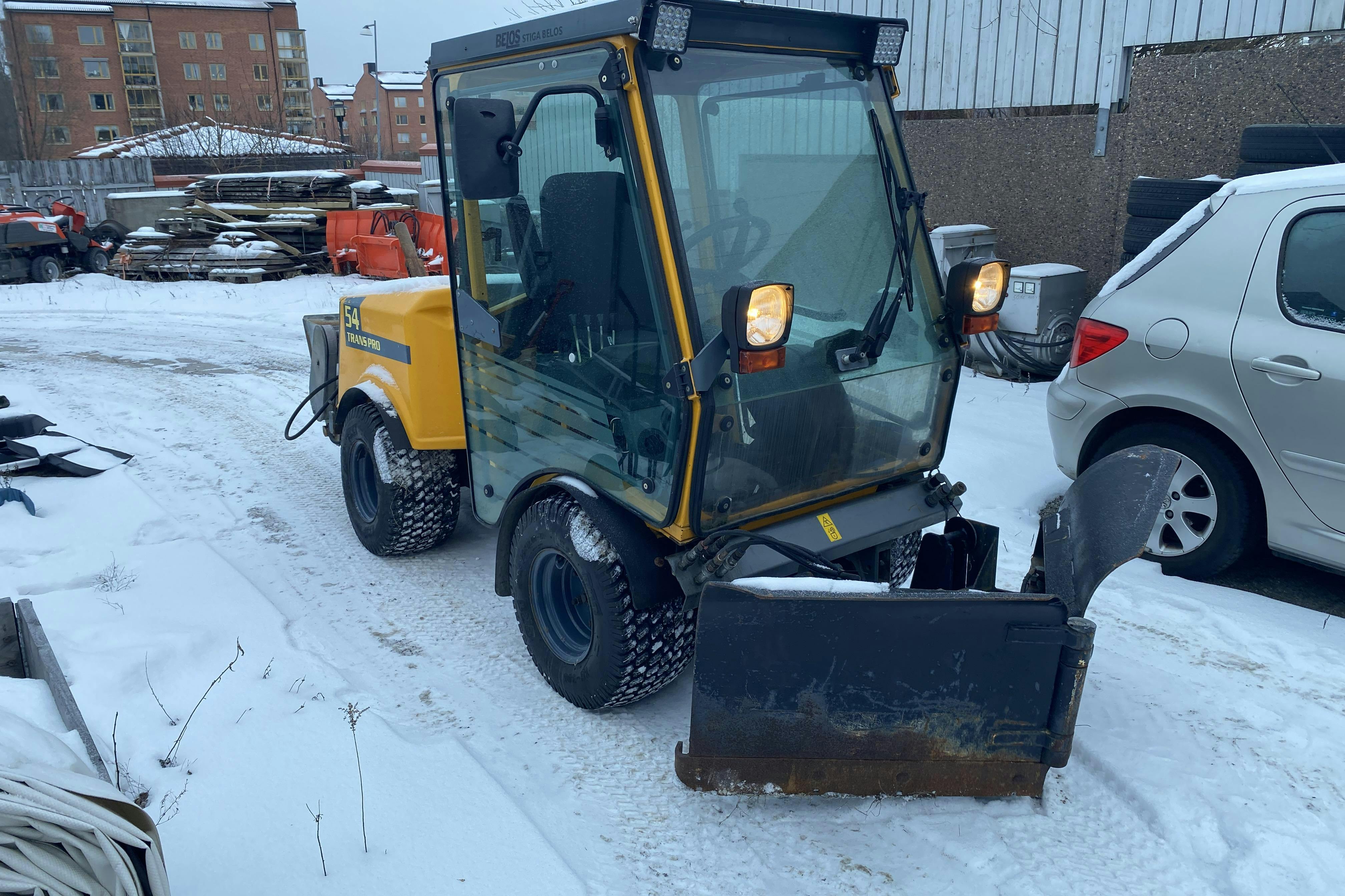 Zdjęcie prezentacyjne 2 z 33: Belos Trans pro 54 - 0 km - 2002