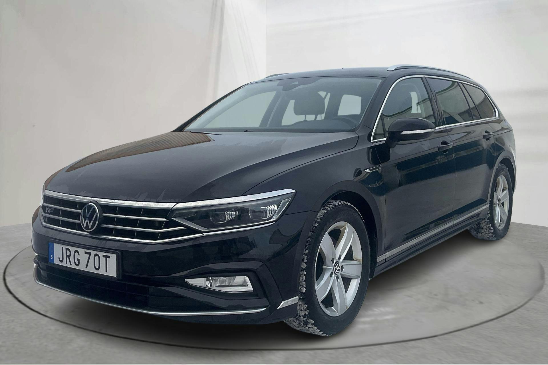 Presentation photo 1 of 21: VW Passat 2.0 TDI Sportscombi 4Motion (200hk) - 80 300 km - Automatic - black - 2022