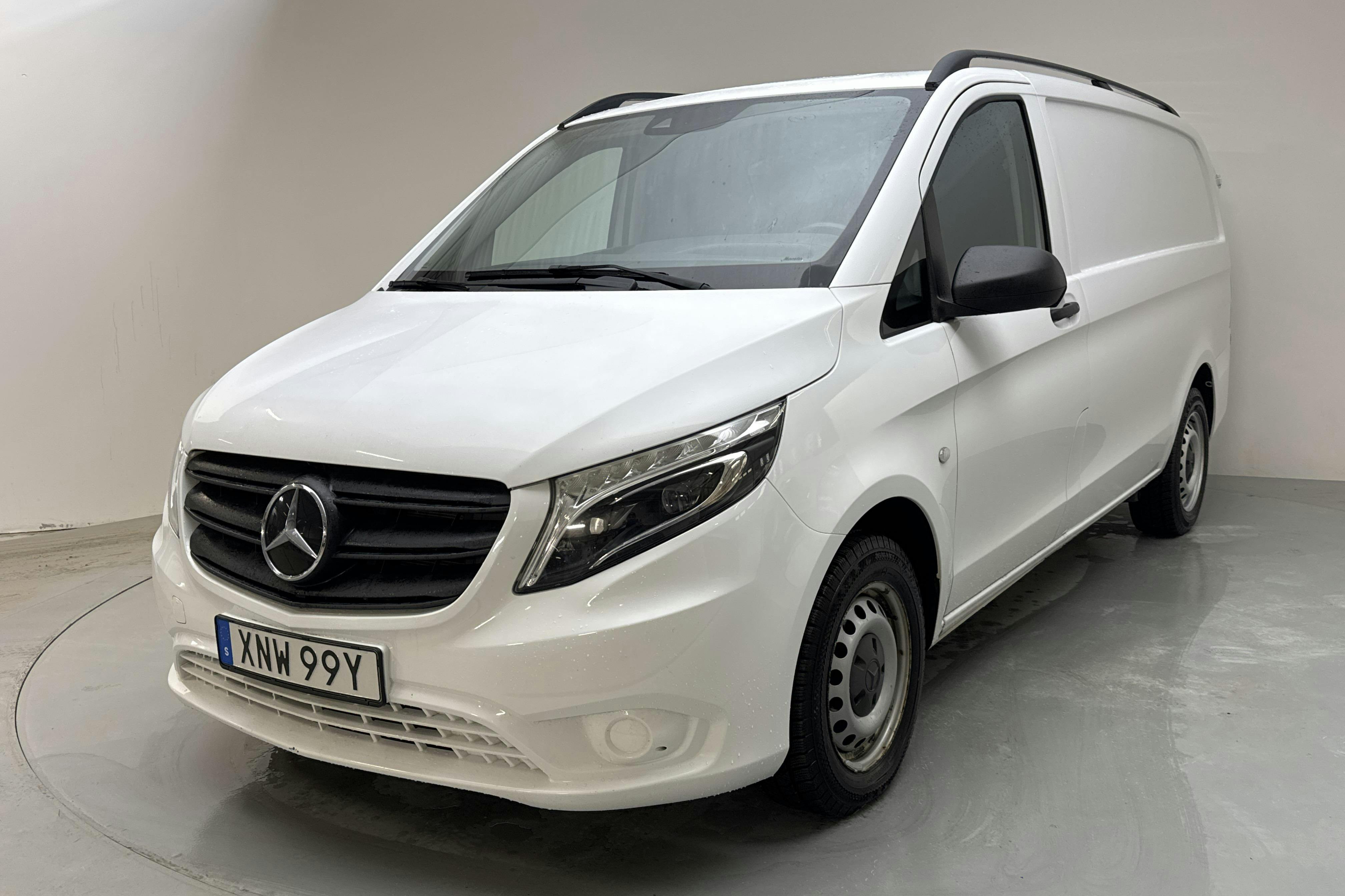 Presentationsfoto 1 av 14: Mercedes Vito 116 CDI W640 (163hk) - 11 574 mil - Automat - vit - 2021
