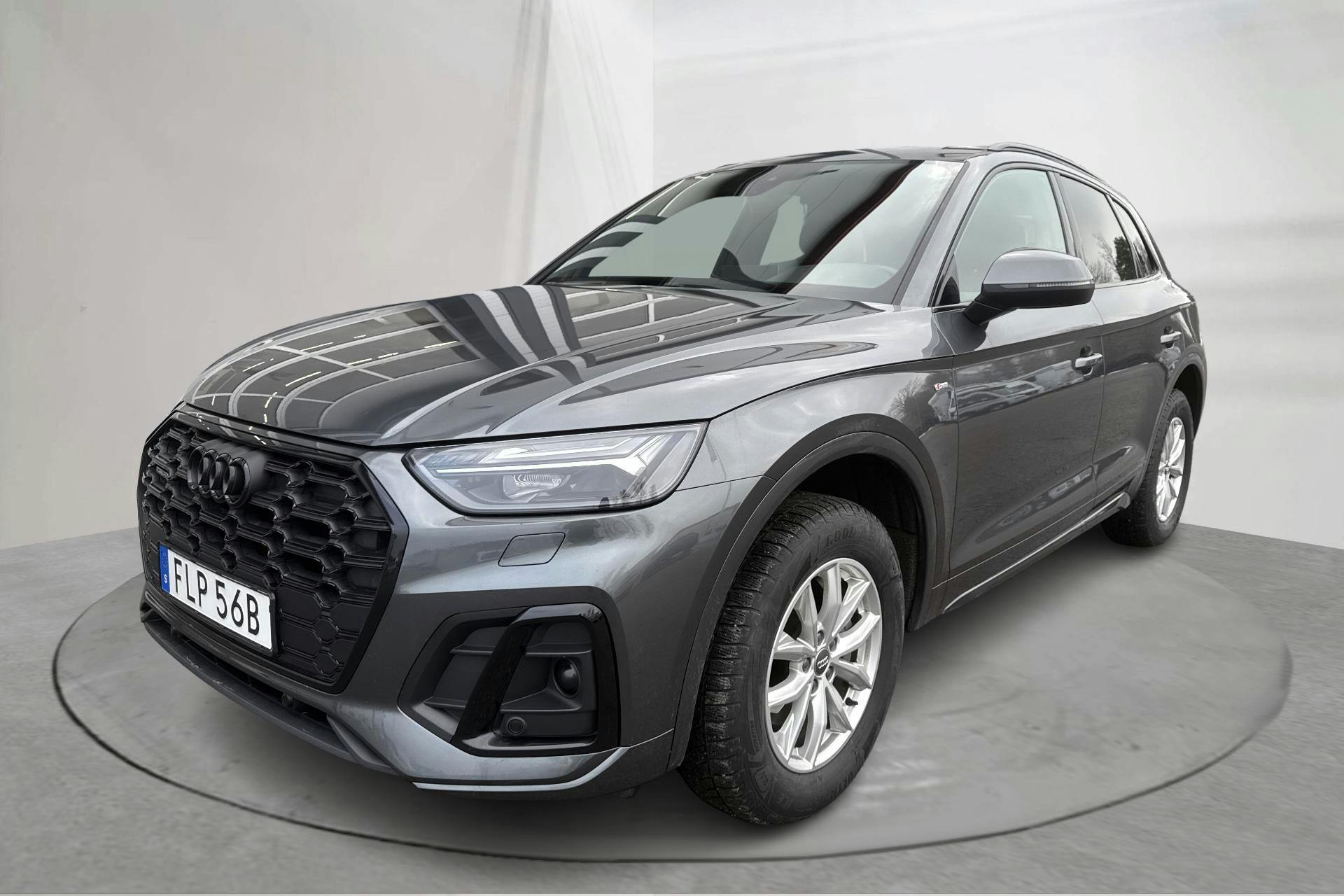 Presentation photo 1 of 17: Audi Q5 40 TDI quattro (204hk) - 111 040 km - Automatic - gray - 2021