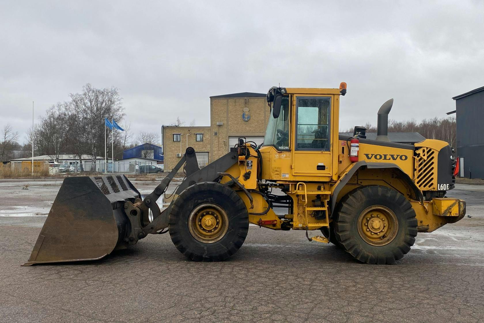 Presentation photo 2 of 79: Volvo L60E Hjullastare - 0 km - 2005