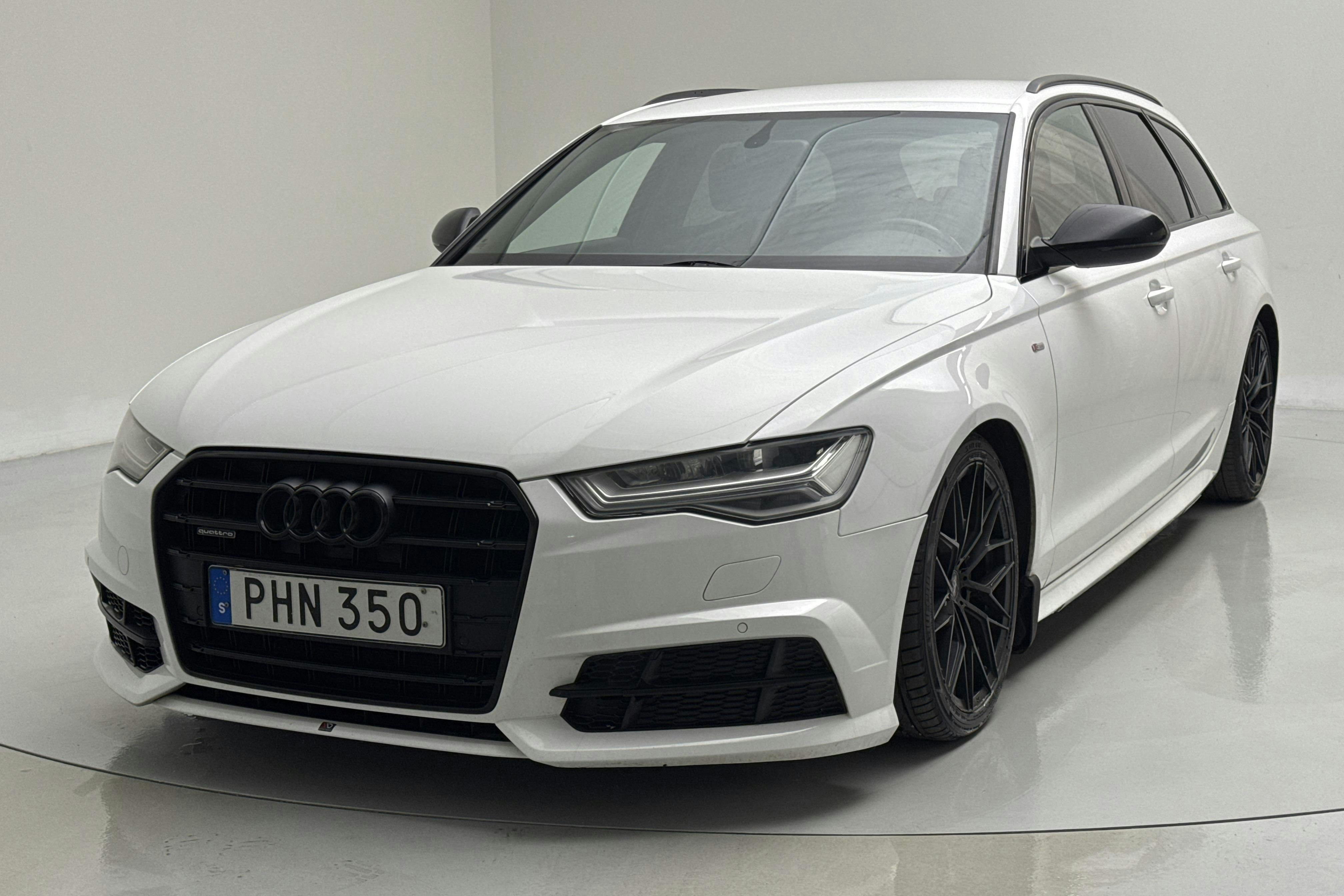 Presentation photo 1 of 12: Audi A6 2.0 TDI Avant quattro (190hk) - 292 790 km - Automatic - white - 2017