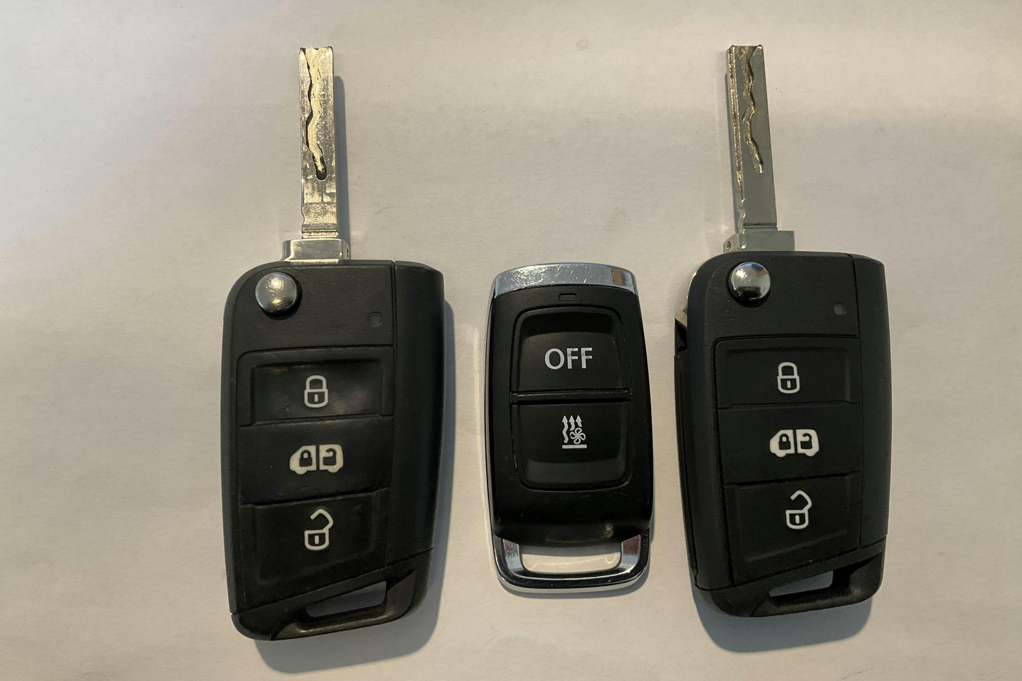 Presentationsfoto 16 av 16: VW Transporter T6.1 Skåp TDI 4MOTION (150hk) - 9 037 mil - Automat - vit - 2022