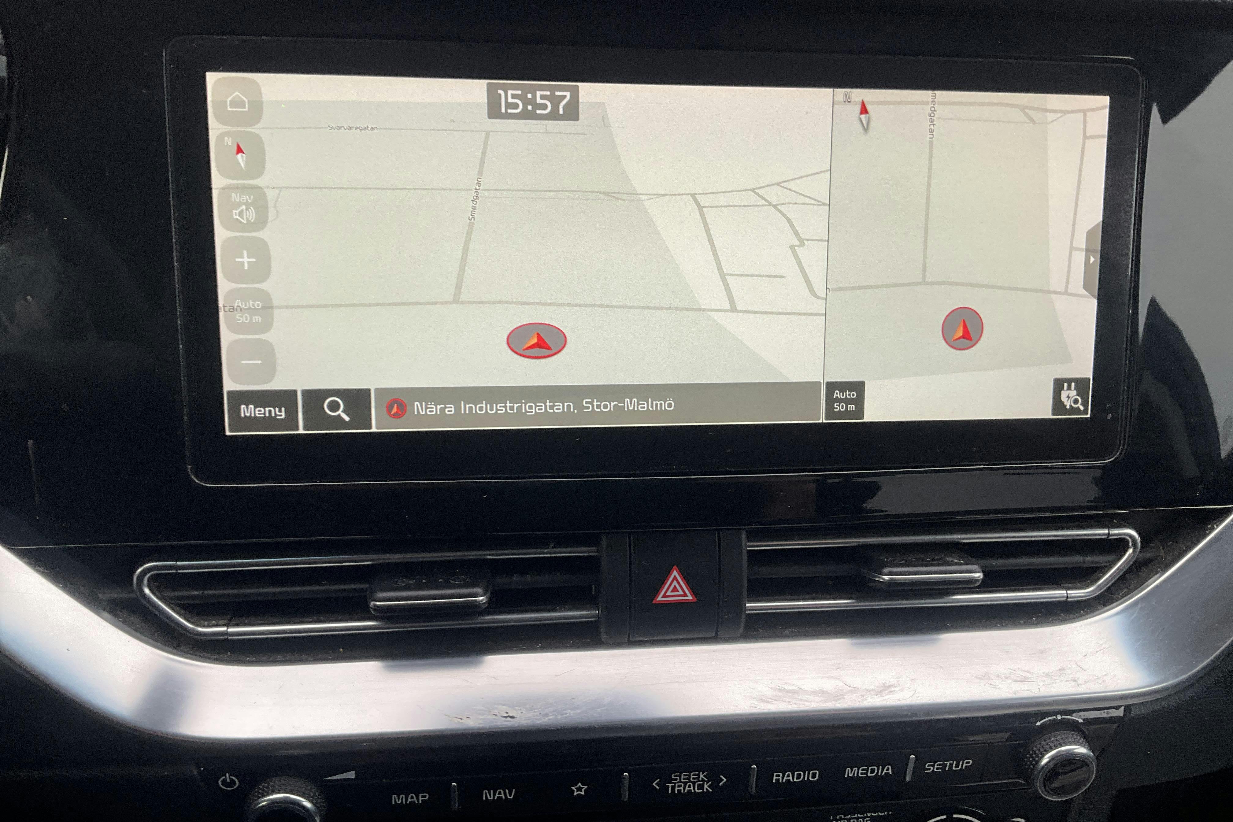 Presentation photo 17 of 17: KIA e-Niro 64kWh (204hk) - 139 680 km - Automatic - gray - 2021