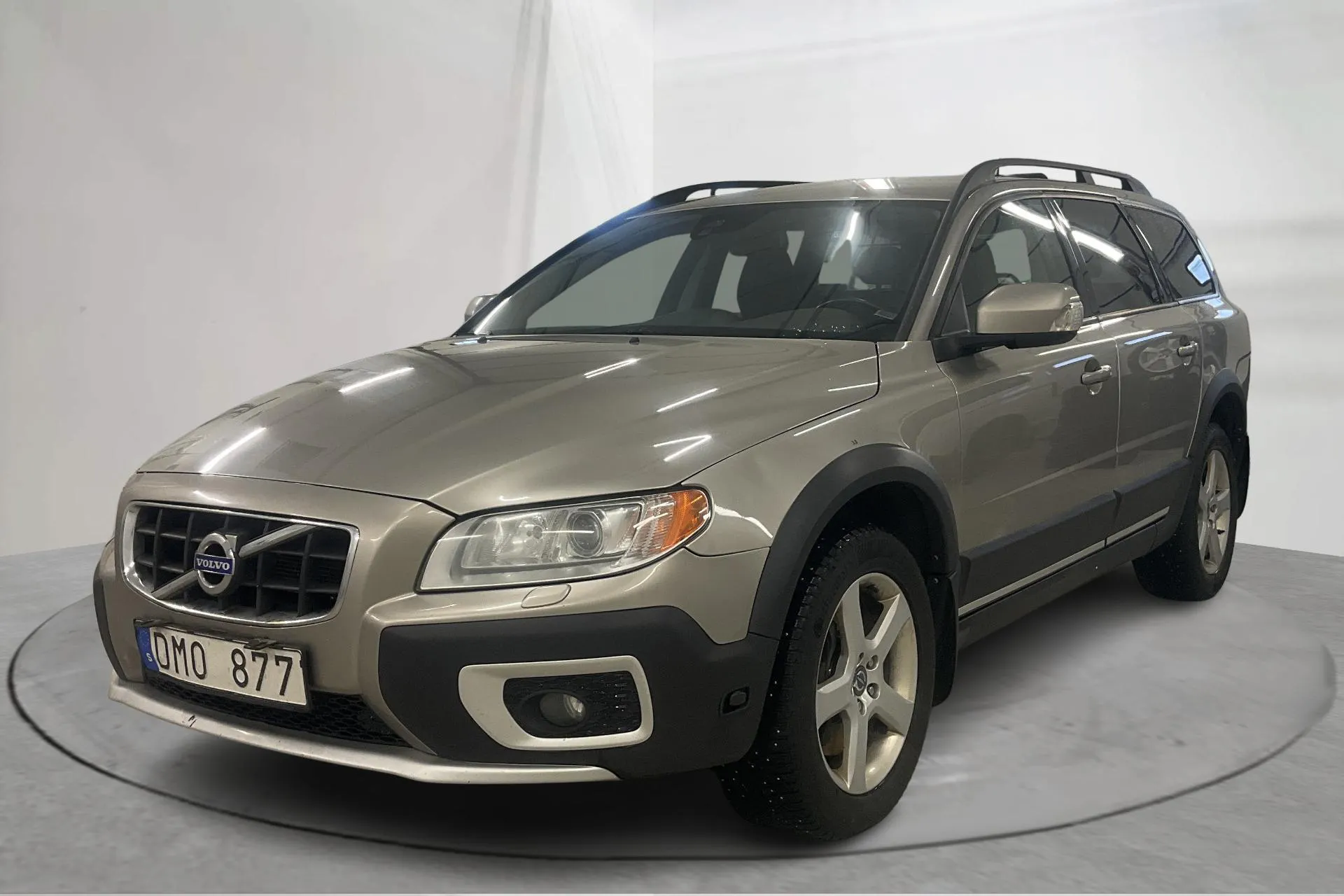 Presentation photo 1 of 20: Volvo XC70 II D5 AWD (215hk) - 366 150 km - Automatic - brown - 2013