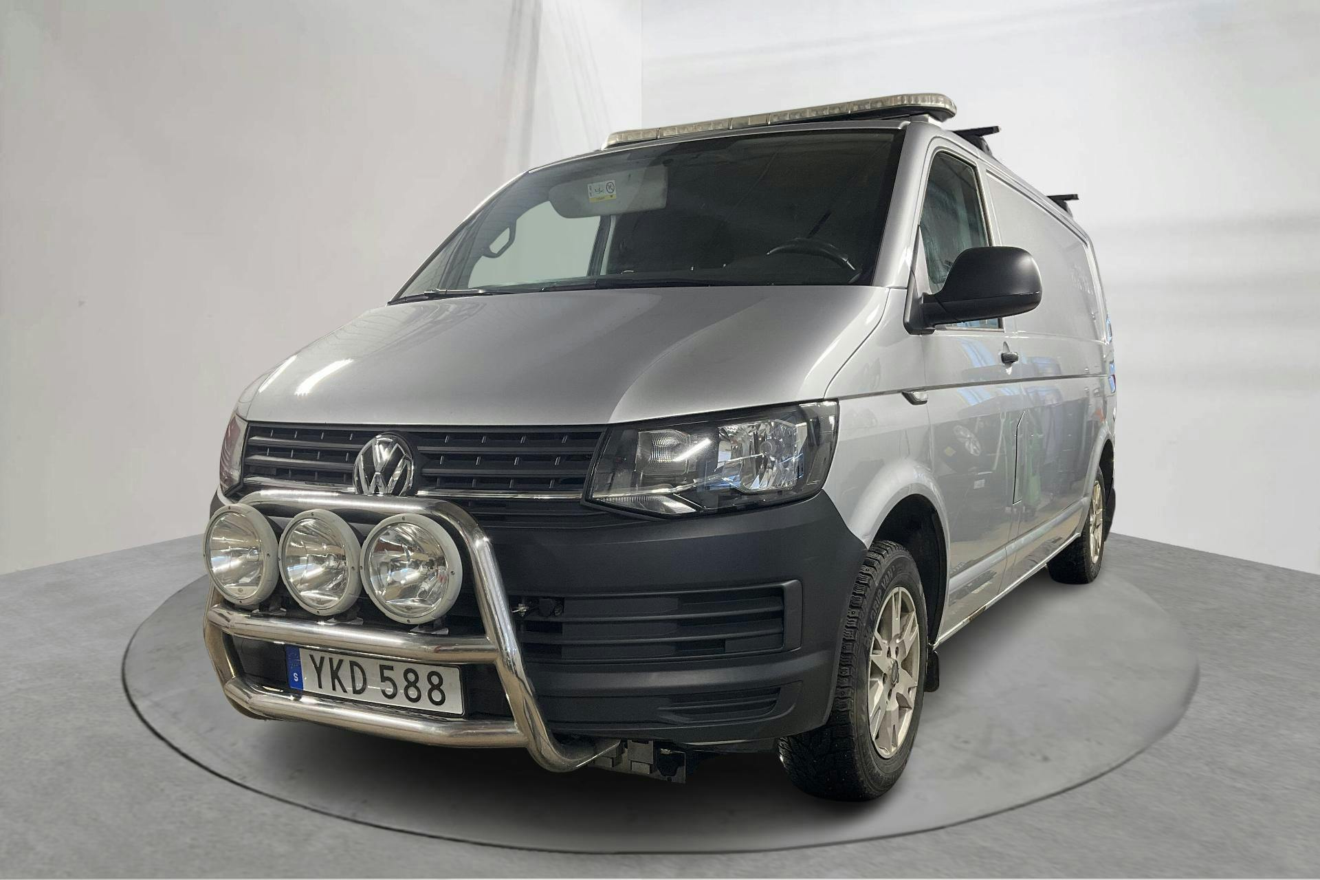 Presentation photo 1 of 17: VW Transporter T6 2.0 TDI BMT Skåp 4MOTION (150hk) - 93 660 km - Automatic - silver - 2017