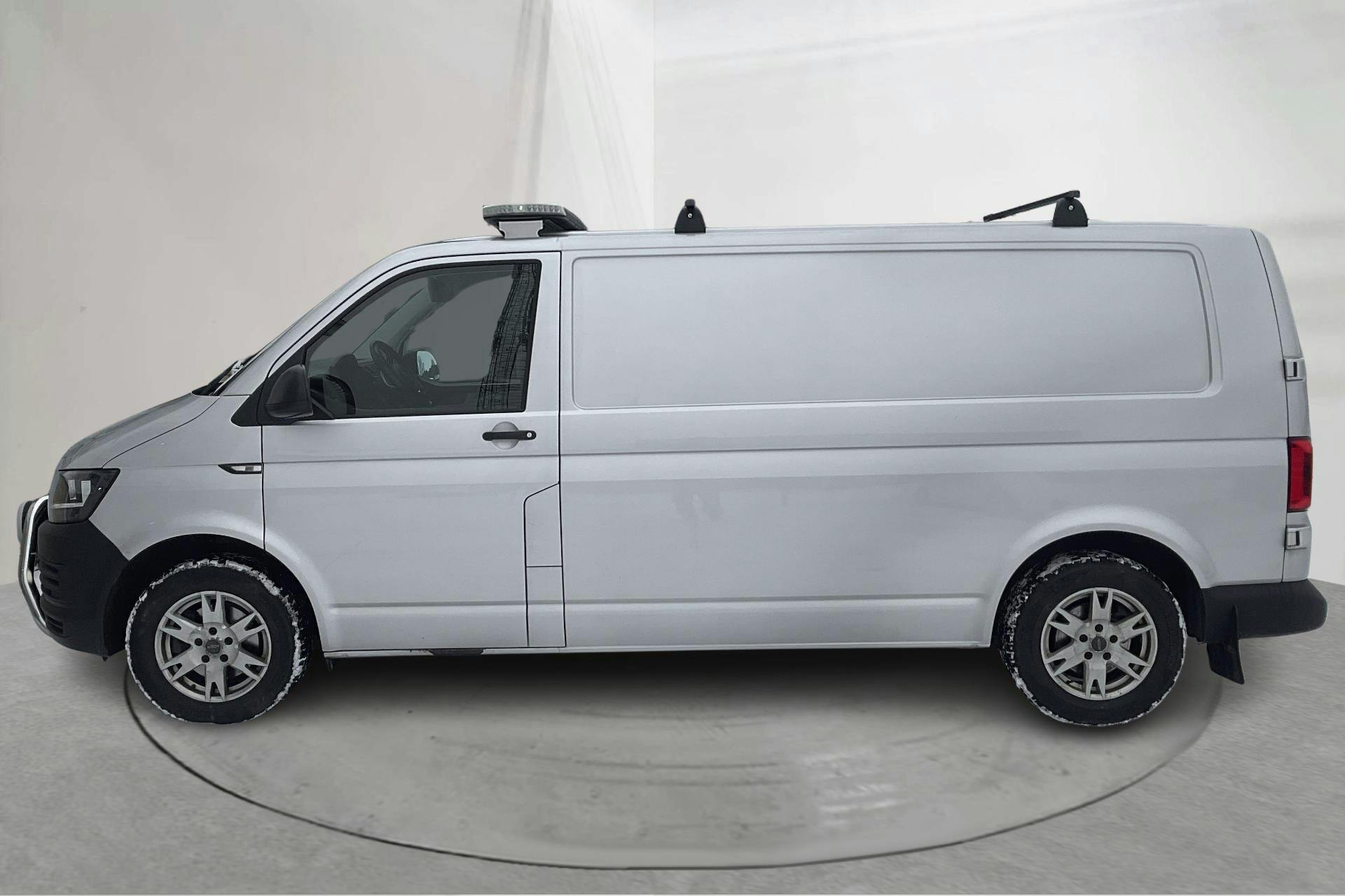 Presentation photo 2 of 17: VW Transporter T6 2.0 TDI BMT Skåp 4MOTION (150hk) - 93 660 km - Automatic - silver - 2017