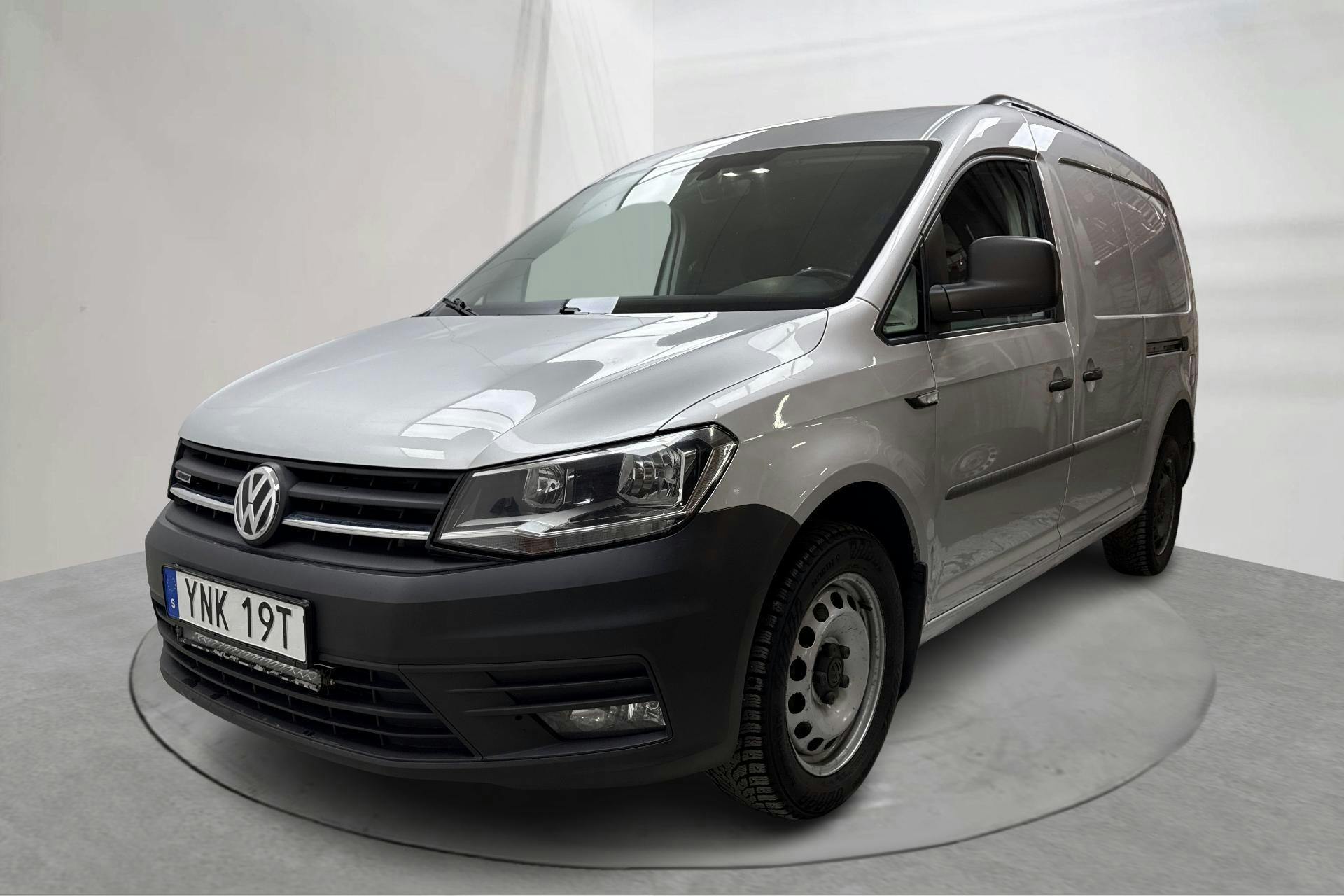 Presentation photo 1 of 15: VW Caddy 2.0 TDI Maxi Skåp 4MOTION (150hk) - 181 060 km - Automatic - silver - 2020