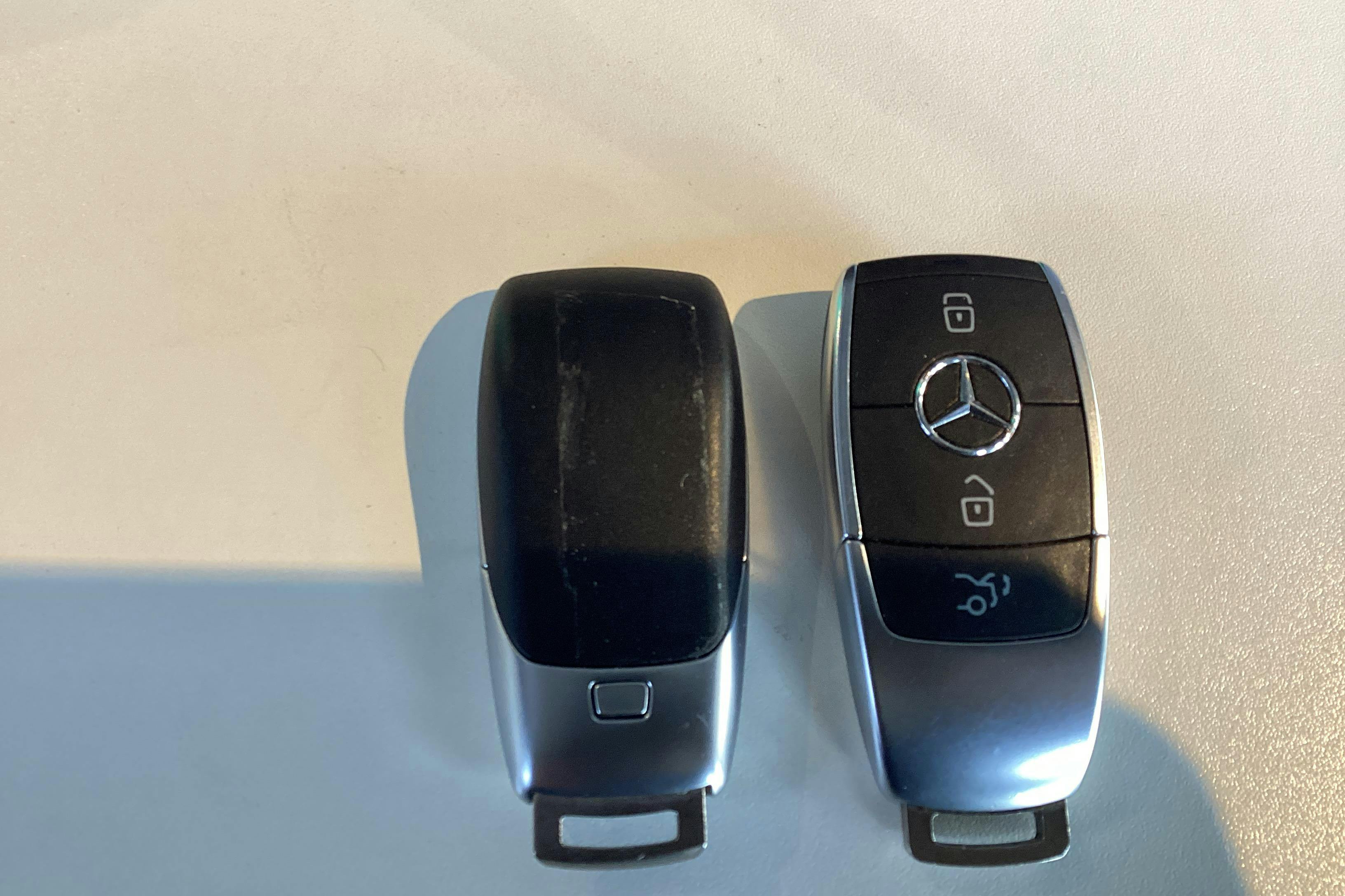 Presentation photo 20 of 20: Mercedes EQB 250+ X243 (190hk) - 208 780 km - Automatic - black - 2024