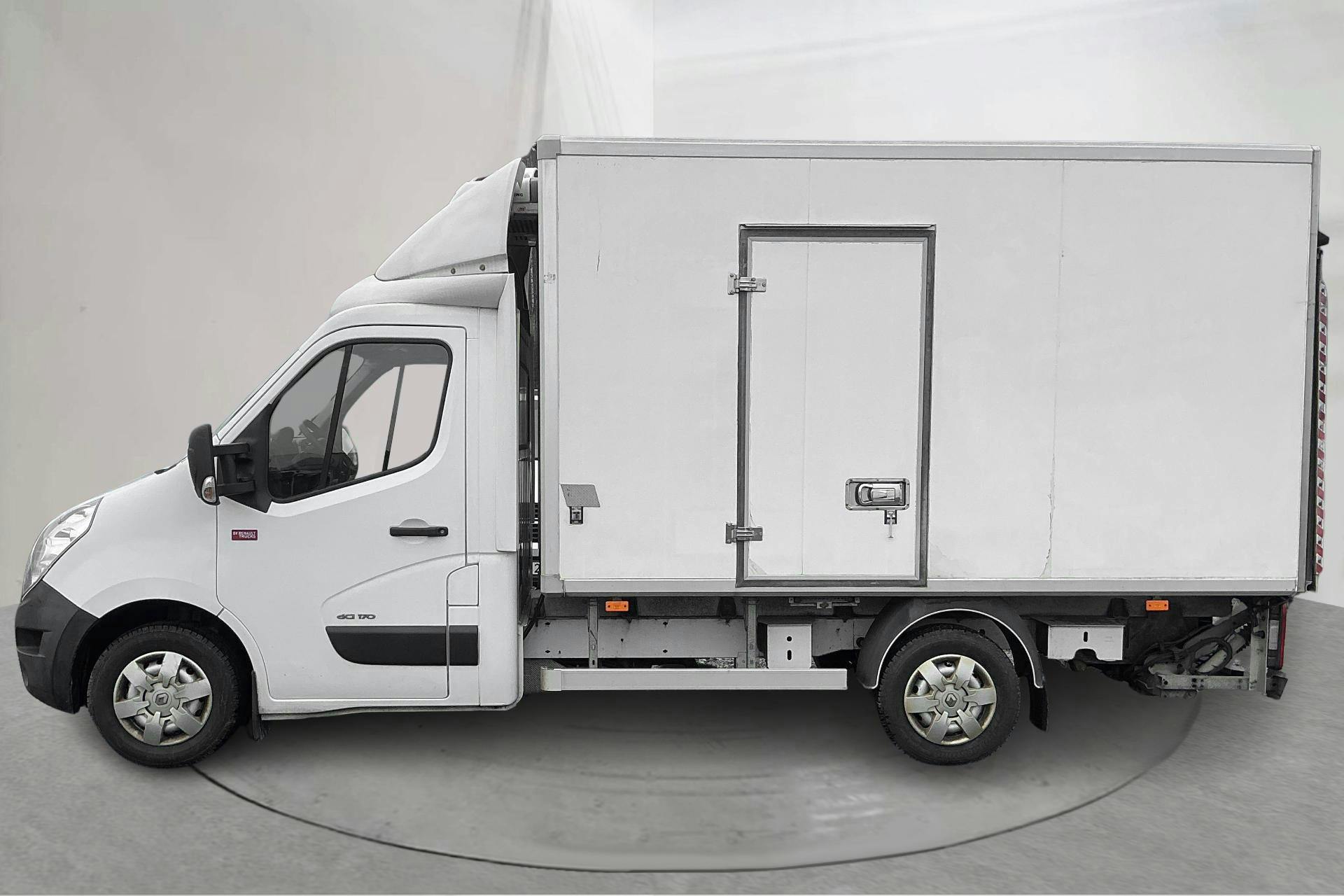 Presentation photo 2 of 17: Renault Master 2.3 dCi Pickup/Chassi 2WD (170hk) - 223 440 km - Automatic - white - 2018