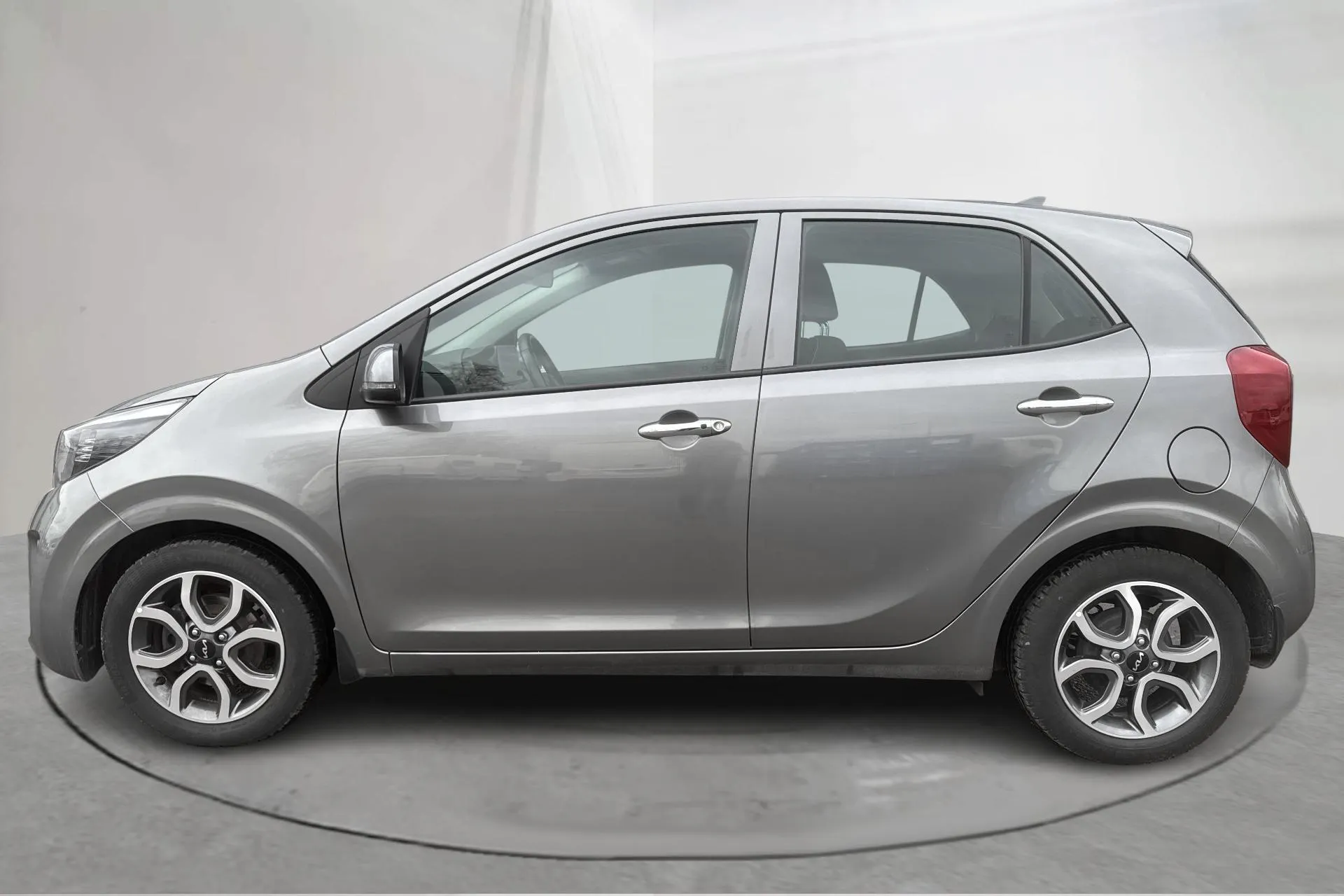 Presentation photo 2 of 15: KIA Picanto 1.0 DPI (67hk) - 49 960 km - Manual - gray - 2023
