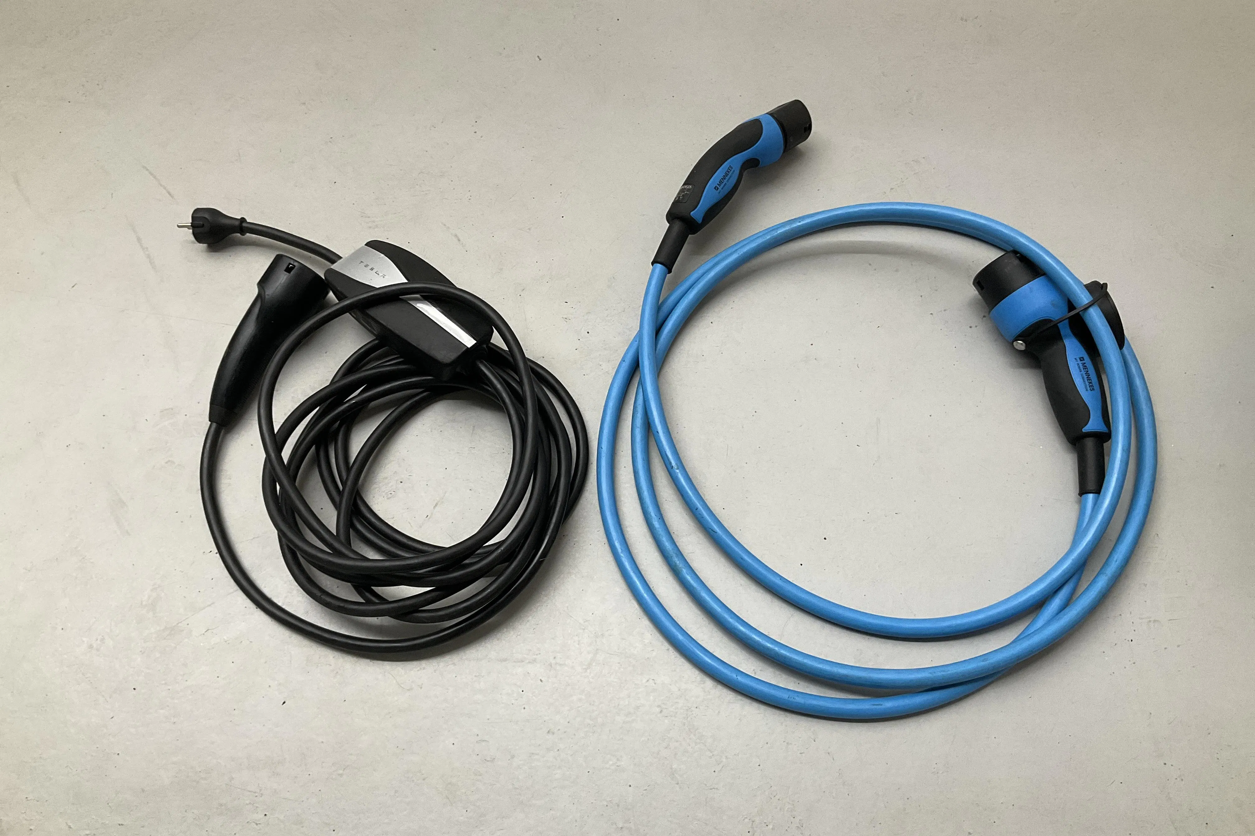 Presentation photo 17 of 17: Tesla Model 3 Long Range Dual Motor AWD - 164 230 km - Automatic - blue - 2021