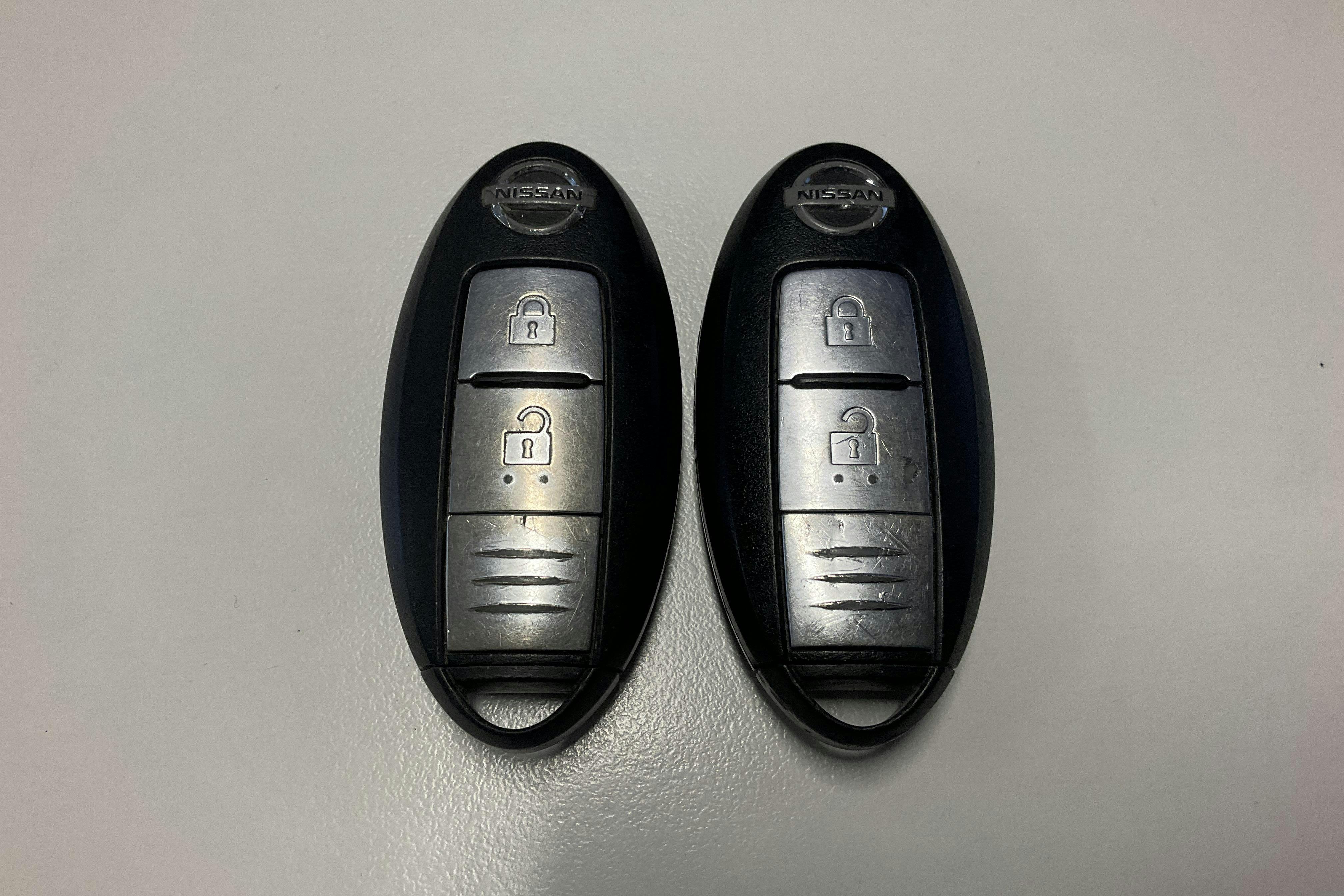 Esittelykuva 14 osoitteesta 14: Nissan Navara 2.3 dCi 4x4 (190hk) - 200 450 km - Automaattinen - musta - 2017