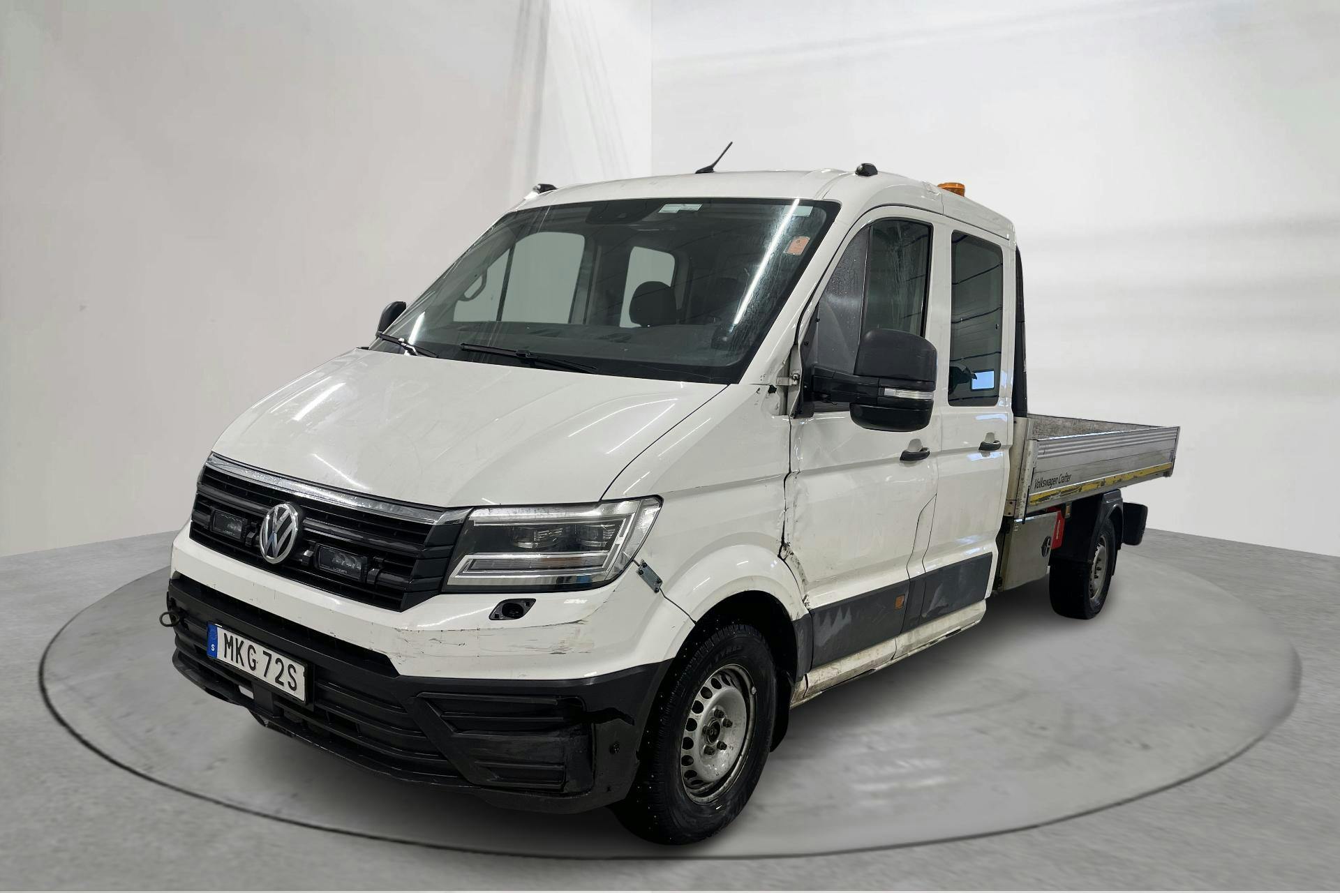 Presentation photo 1 of 16: VW Crafter 35 2.0 TDI Chassi 4Motion (177hk) - 110 760 km - Automatic - white - 2021