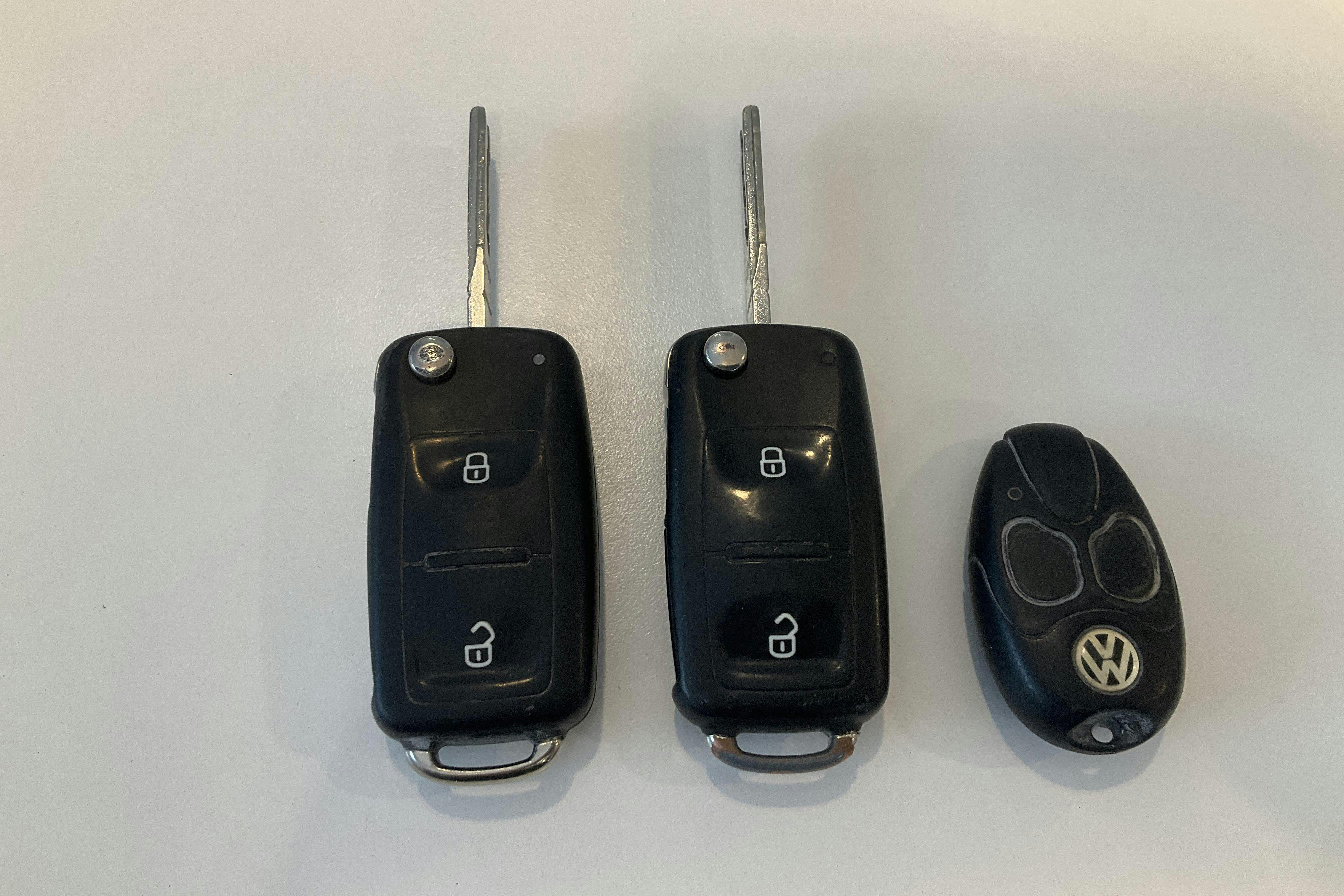 Presentation photo 20 of 20: VW Transporter T5 2.0 TDI (140hk) - 240 500 km - Automatic - silver - 2014