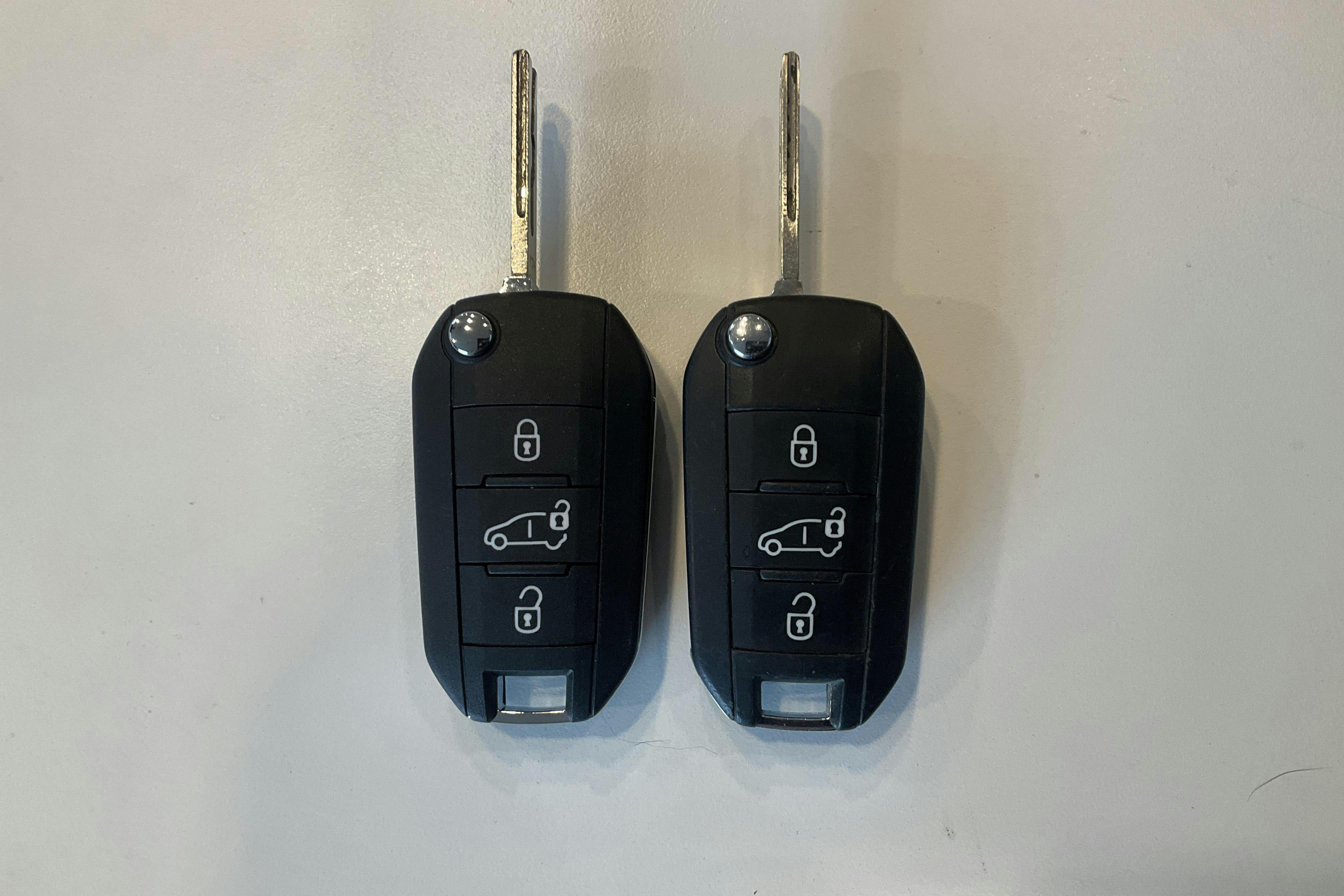 Presentation photo 14 of 14: Toyota PROACE CITY 1.2T (110hk) - 68 460 km - Manual - white - 2022