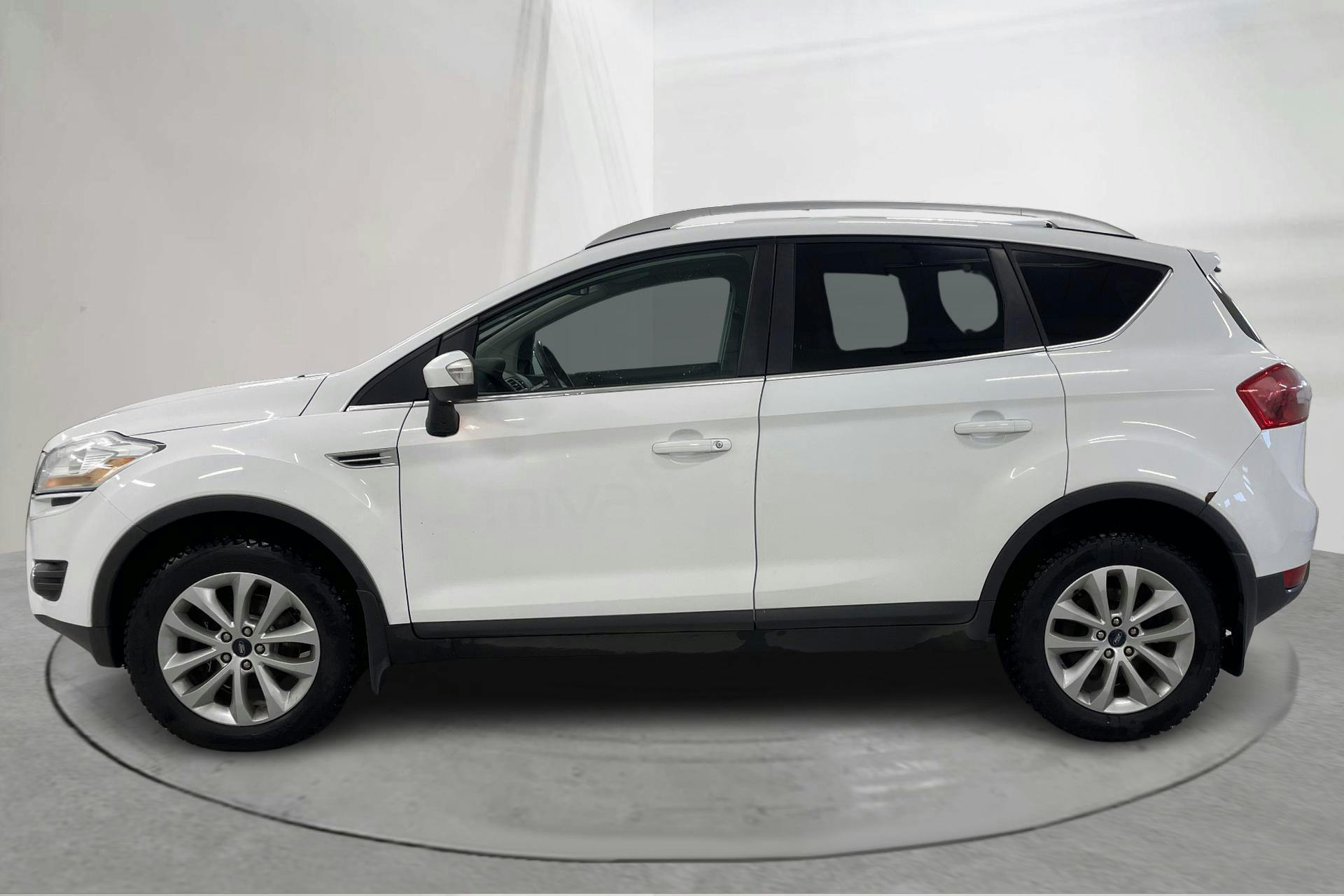 Presentation photo 2 of 14: Ford Kuga 2.0 TDCi AWD (140hk) - 277 000 km - Manual - white - 2012