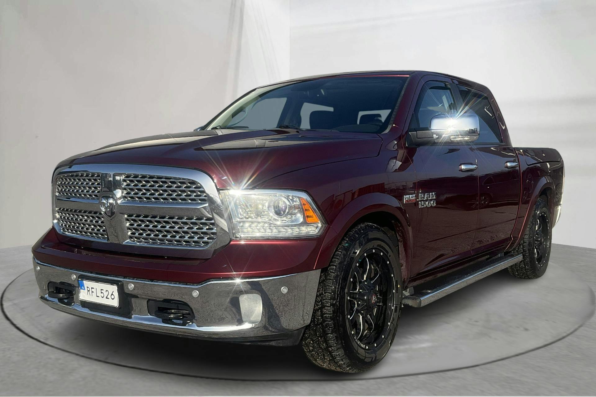 Presentationsfoto 1 av 16: Dodge RAM 1500 5.7 4WD (401hk) - 18 093 mil - Automat - Dark Red - 2017