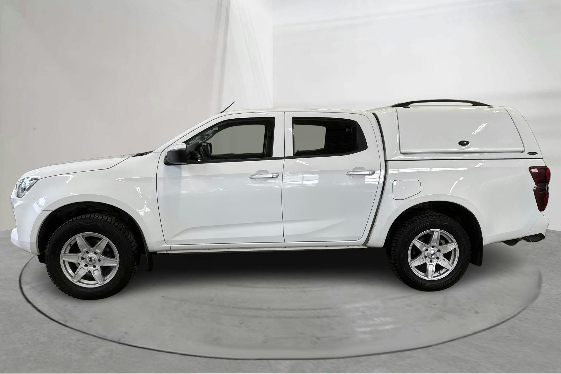 Presentation photo 2 of 19: Isuzu D-MAX 1.9 DDI 4WD (164hk) - 45 660 km - Manual - white - 2022