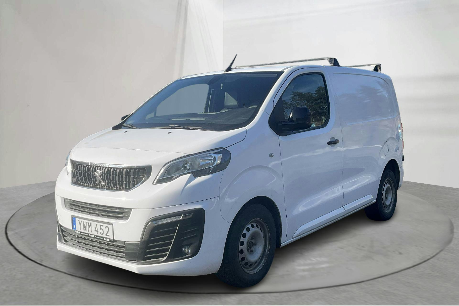 Presentation photo 1 of 13: Peugeot Expert BlueHDi Skåp (177hk) - 137 140 km - Automatic - 2017
