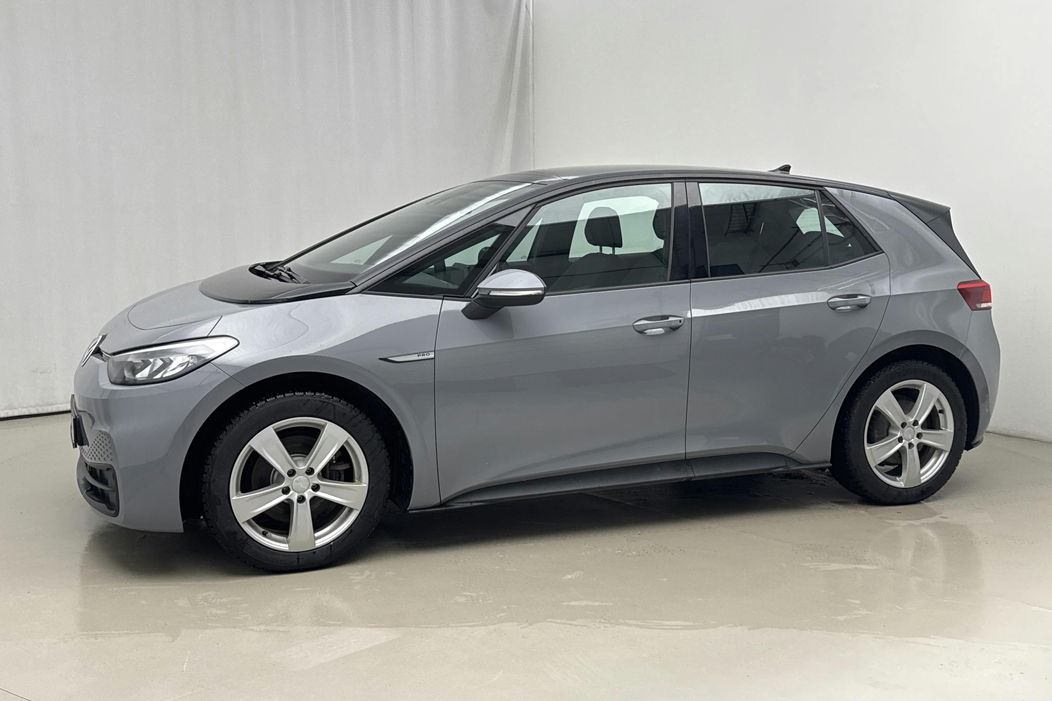 Presentation photo 2 of 20: VW ID.3 58kWh (204hk) - 94 140 km - Automatic - gray - 2021