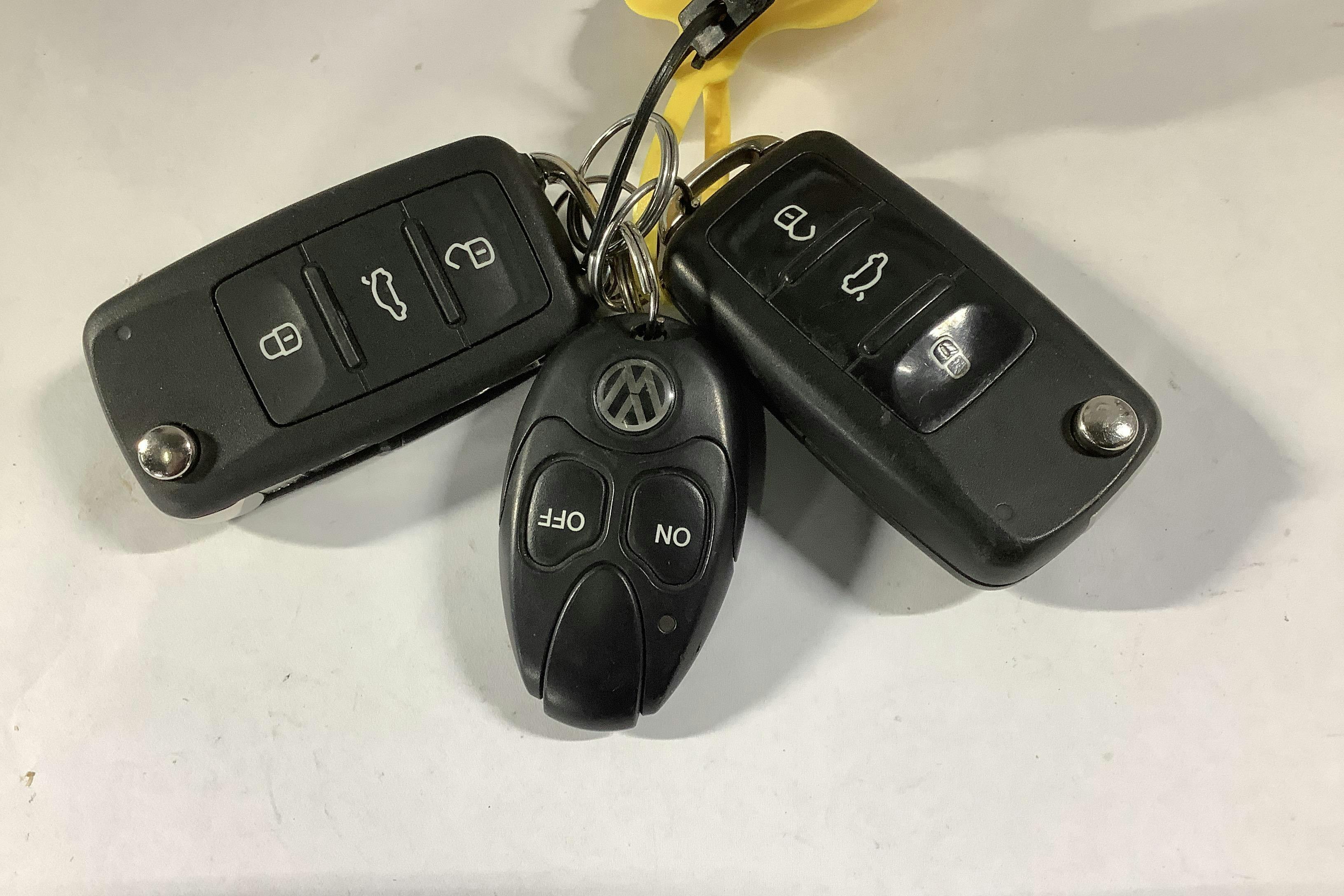 Presentation photo 14 of 14: VW Caddy 2.0 TDI Maxi Skåp 4MOTION (150hk) - 88 690 km - Automatic - white - 2018