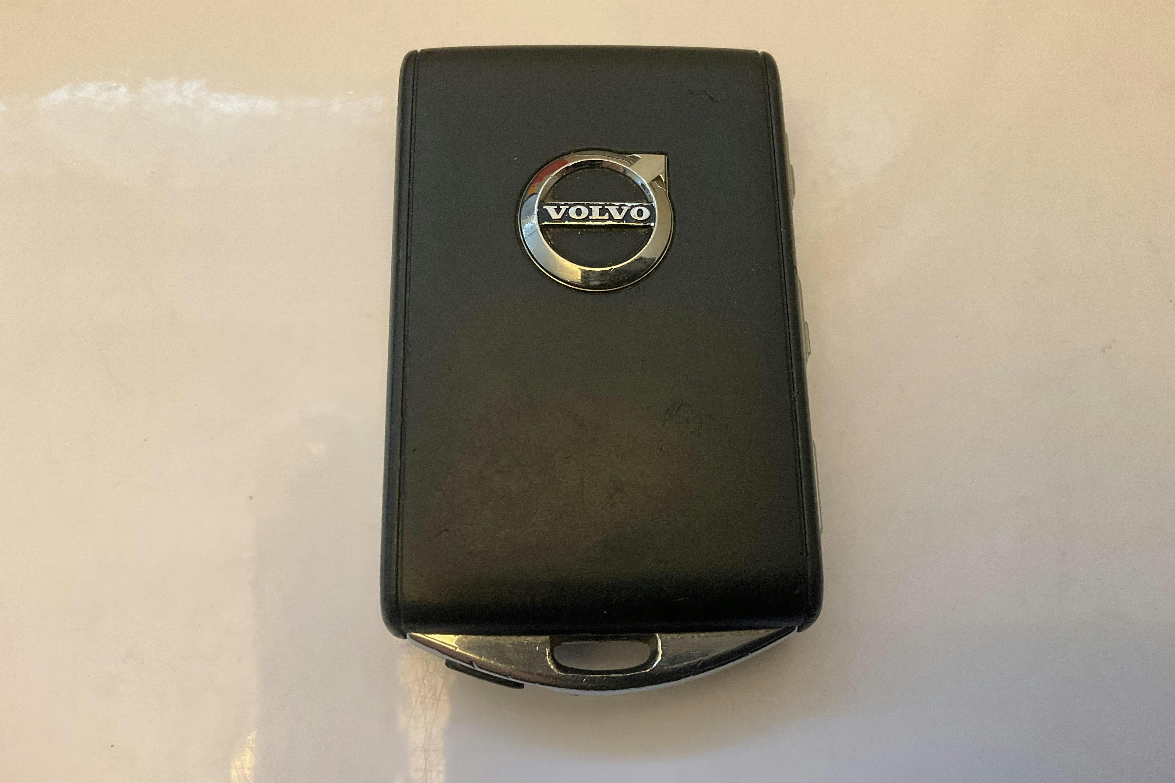 Presentationsfoto 15 av 15: Volvo V90 D4 (190hk) - 20 350 mil - Manuell - svart - 2018