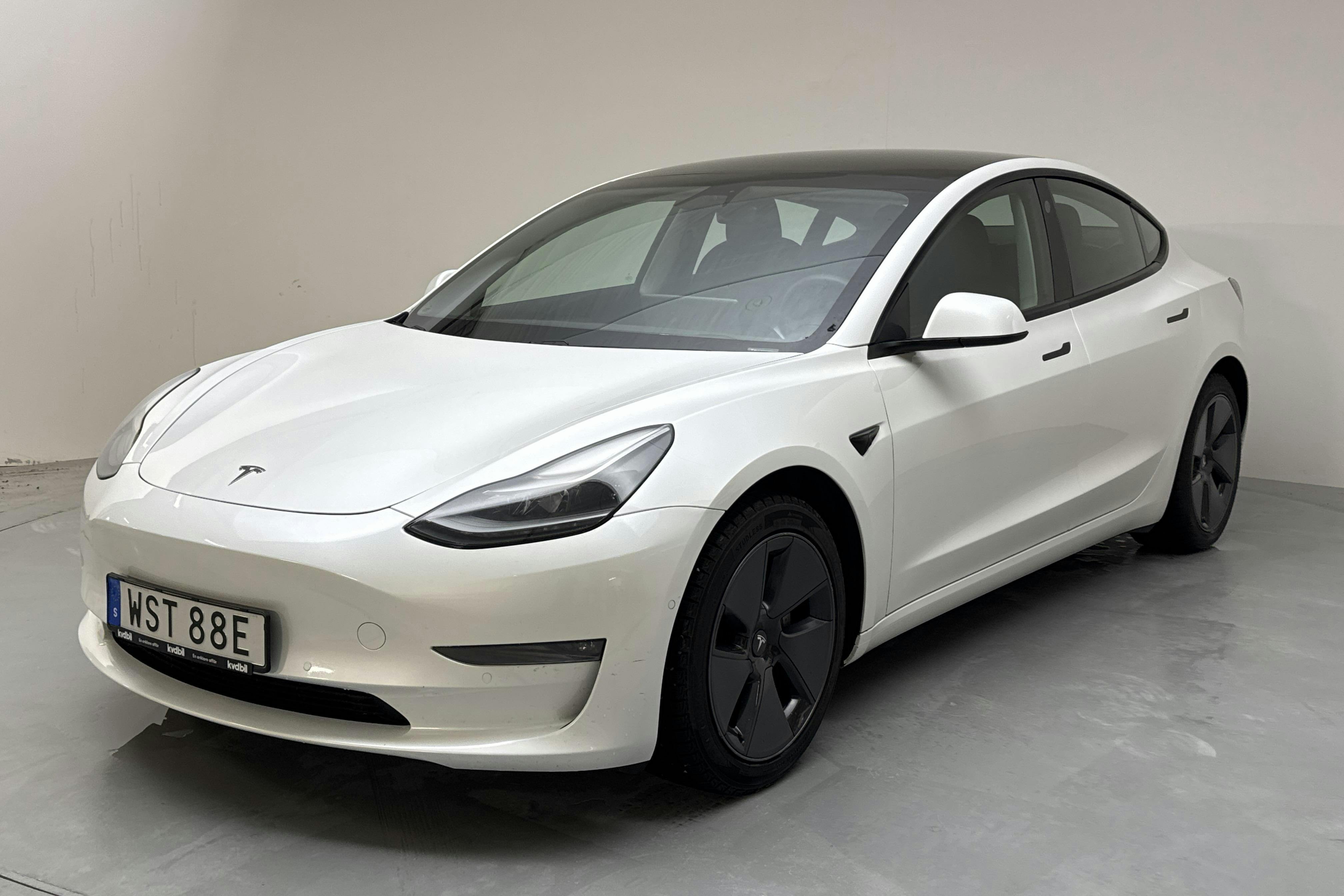 Presentation photo 1 of 20: Tesla Model 3 Long Range Dual Motor AWD - 78 790 km - Automatic - white - 2021