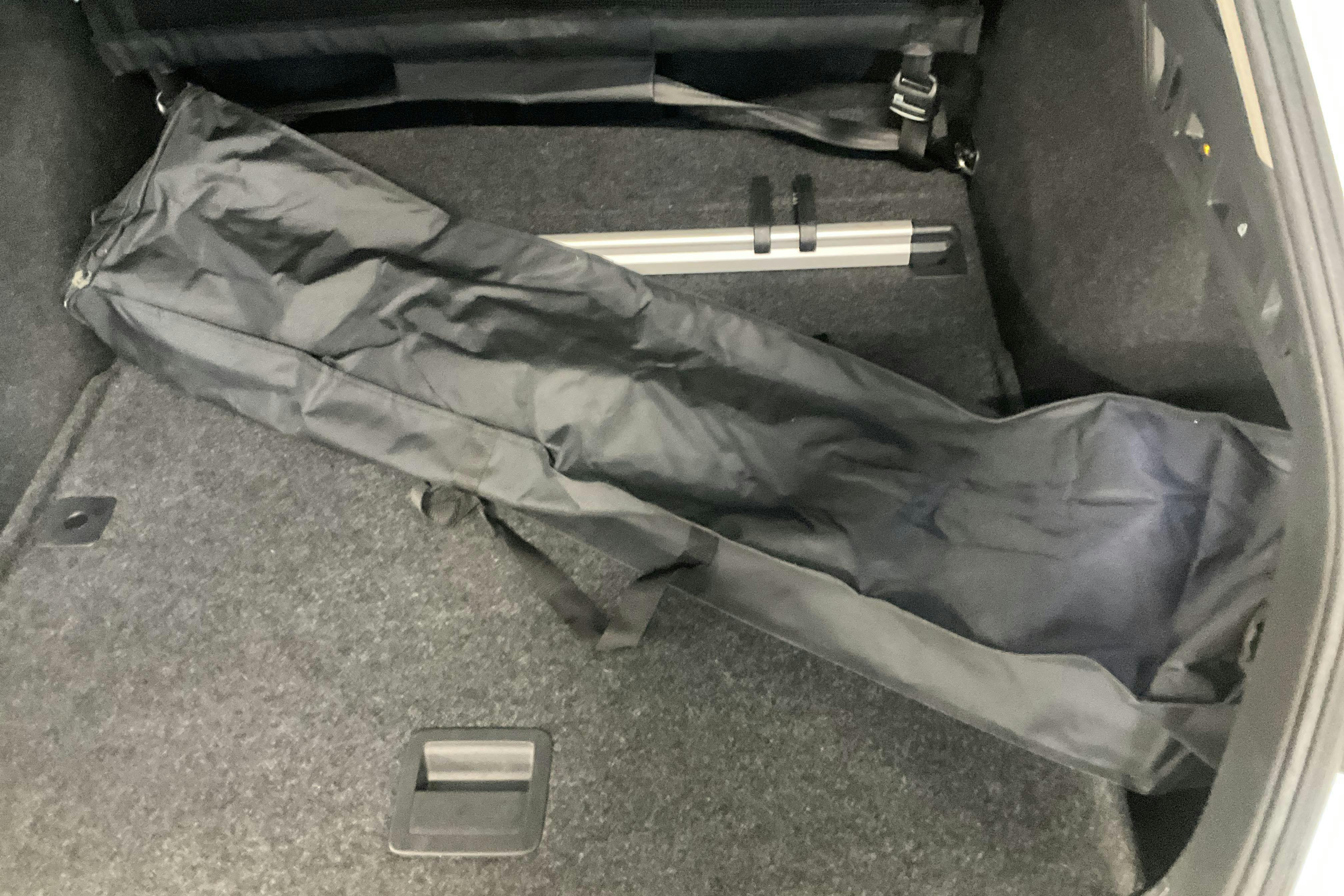 Presentation photo 15 of 15: Skoda Octavia 2.0 TDI Combi (150hk) - 75 770 km - Automatic - white - 2022