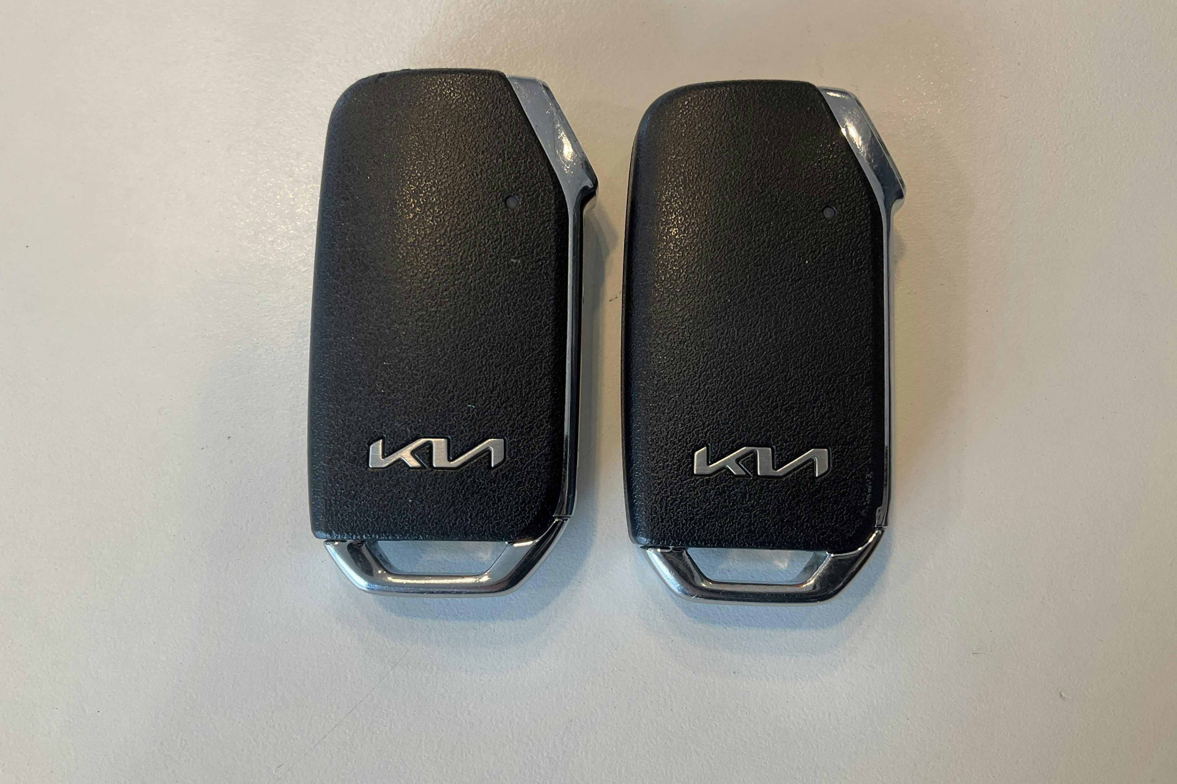 Presentation photo 20 of 20: KIA Ceed 1.6 Plug-in Hybrid SW (141hk) - 80 830 km - Automatic - red - 2022