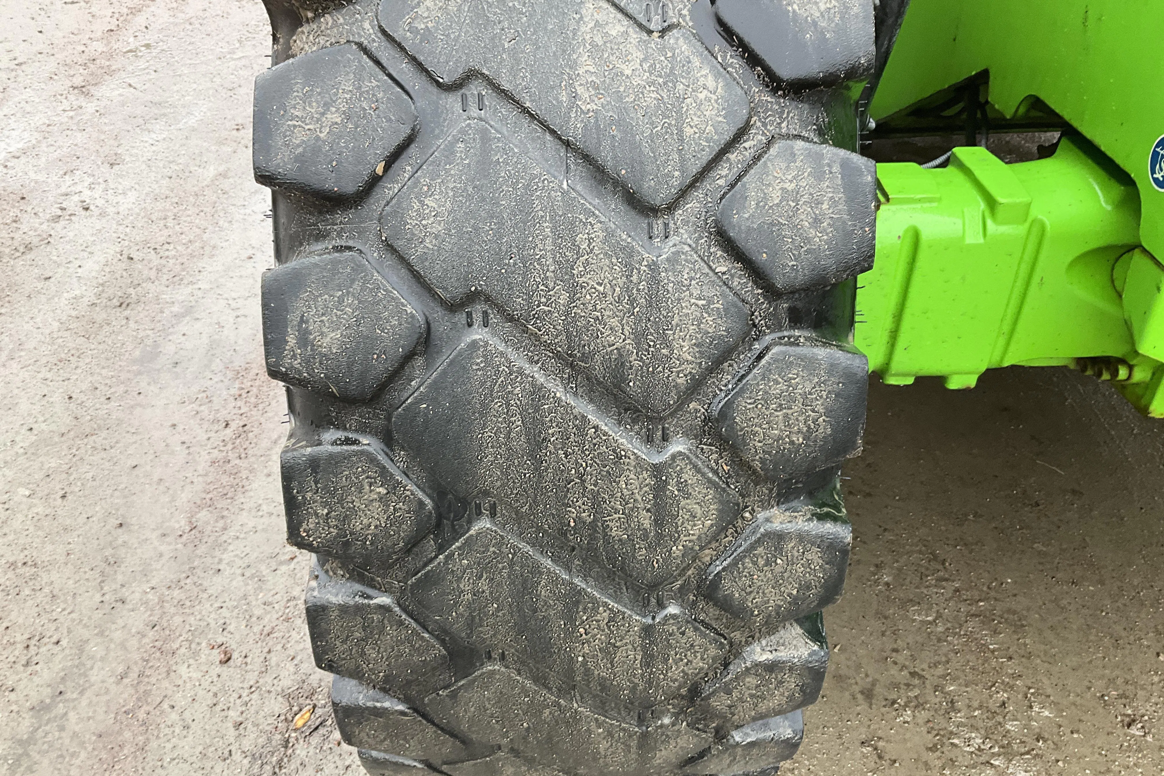 Presentationsfoto 45 av 45: MERLO P55 .9 CS - 0 km - grön - 2015