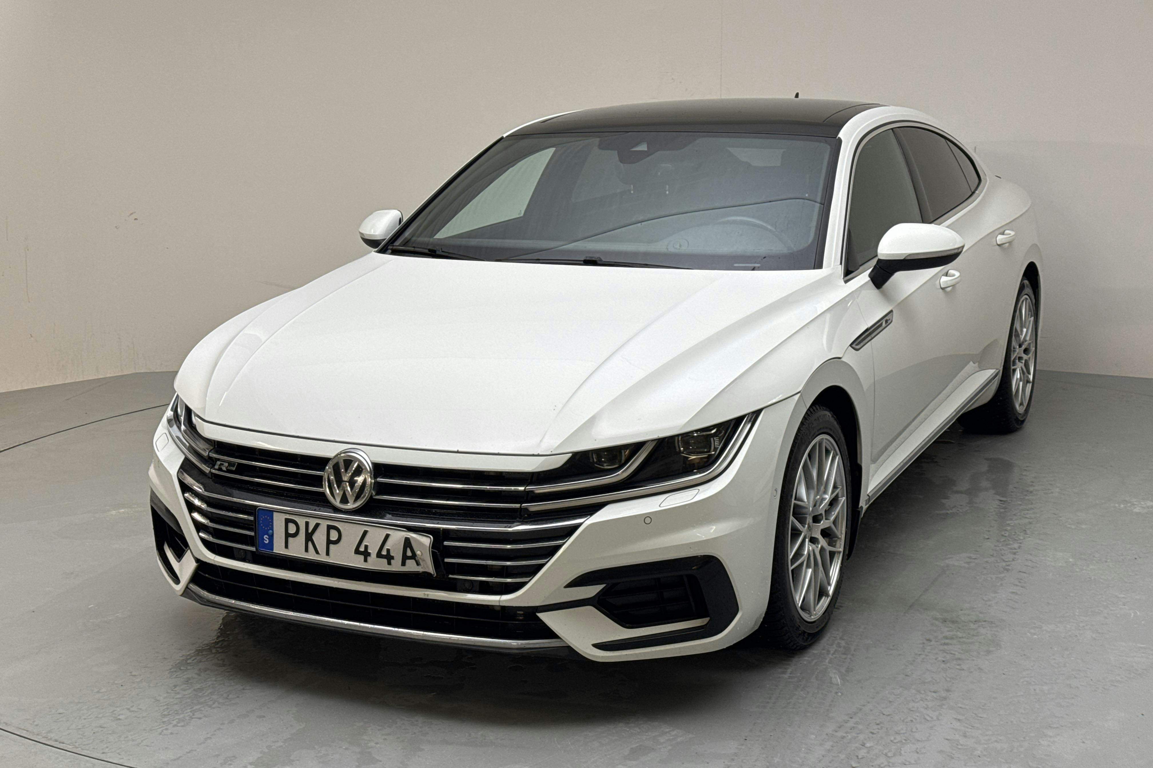 Presentation photo 1 of 17: VW Arteon 2.0 TDI 4MOTION (190hk) - 174 460 km - Automatic - white - 2019