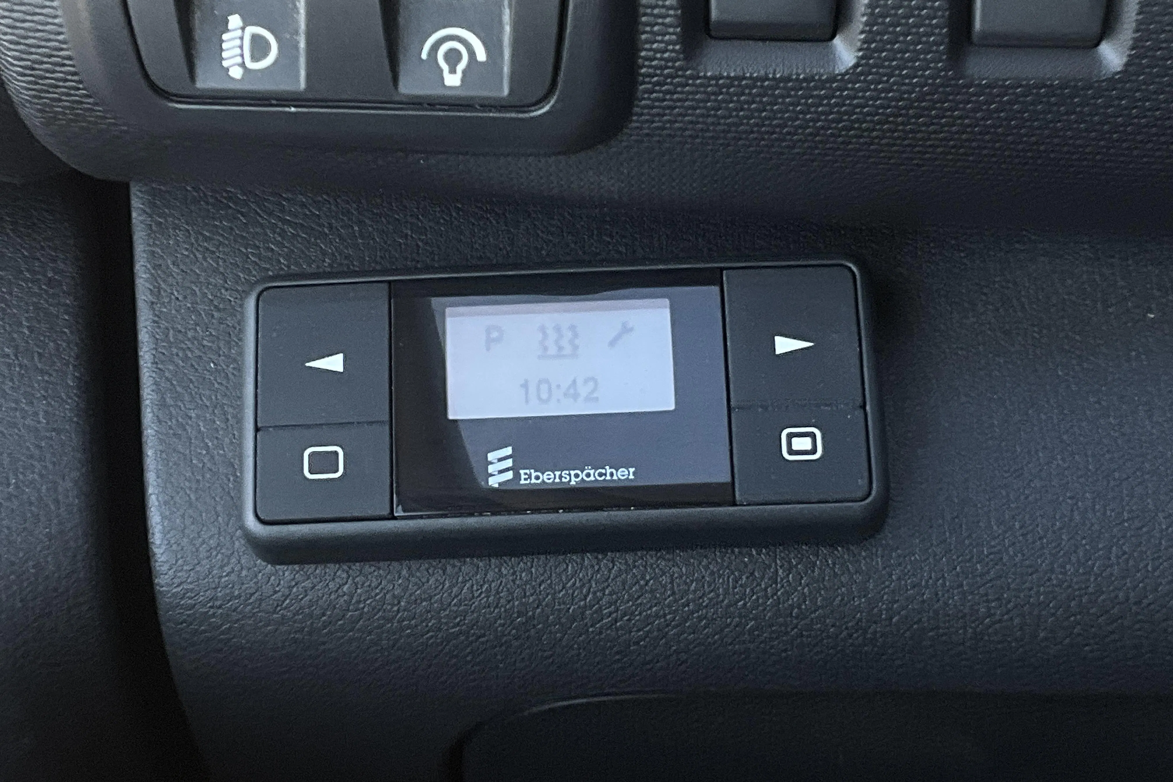 Presentationsfoto 21 av 21: Renault Trafic 2.0 dCi Skåp (145hk) - 4 839 mil - Automat - vit - 2020