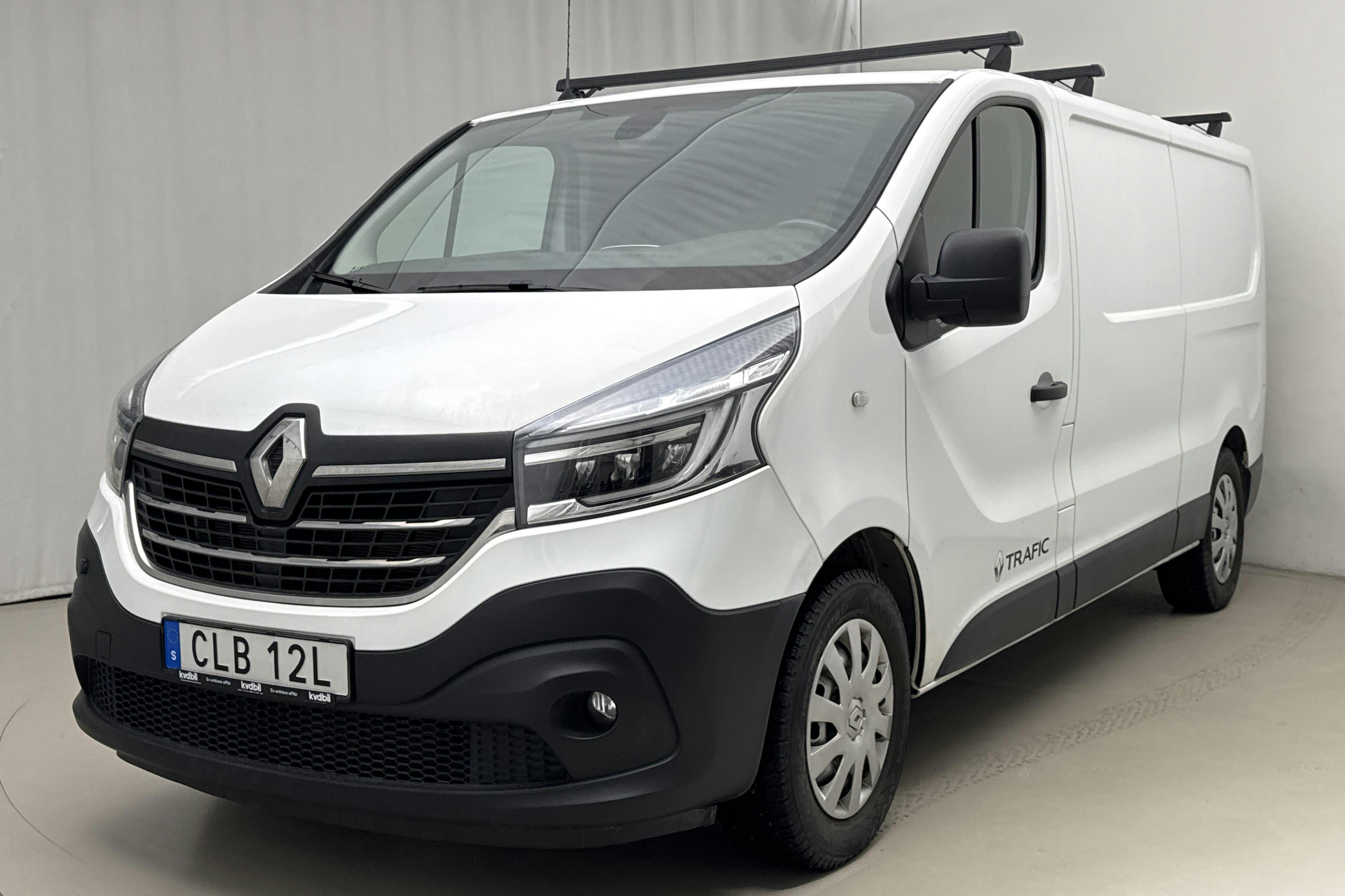 Presentation photo 1 of 13: Renault Trafic 2.0 dCi Skåp (145hk) - 47 680 km - Automatic - white - 2020