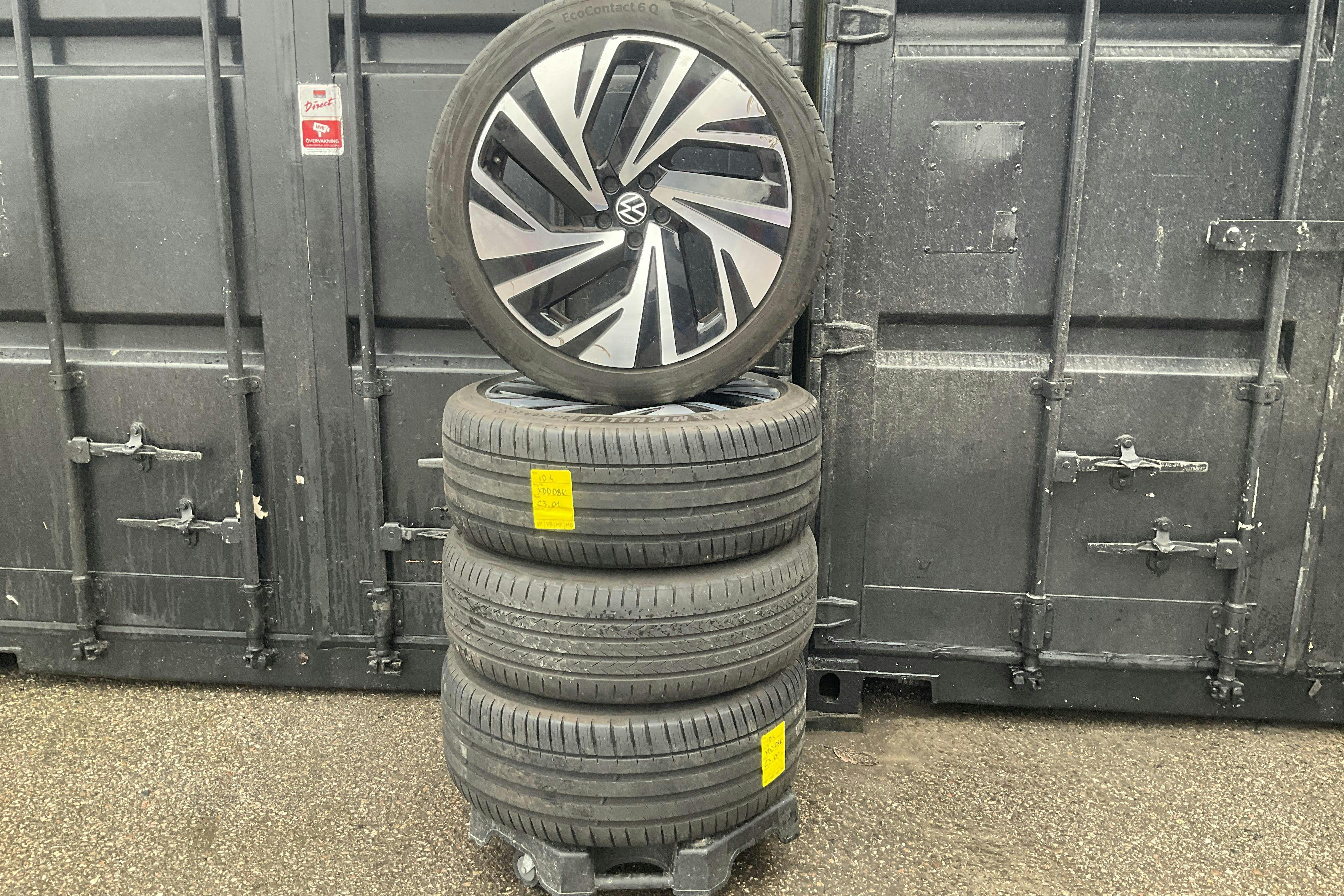 Presentation photo 22 of 22: VW ID.4 77kWh (204hk) - 196 420 km - Automatic - white - 2021