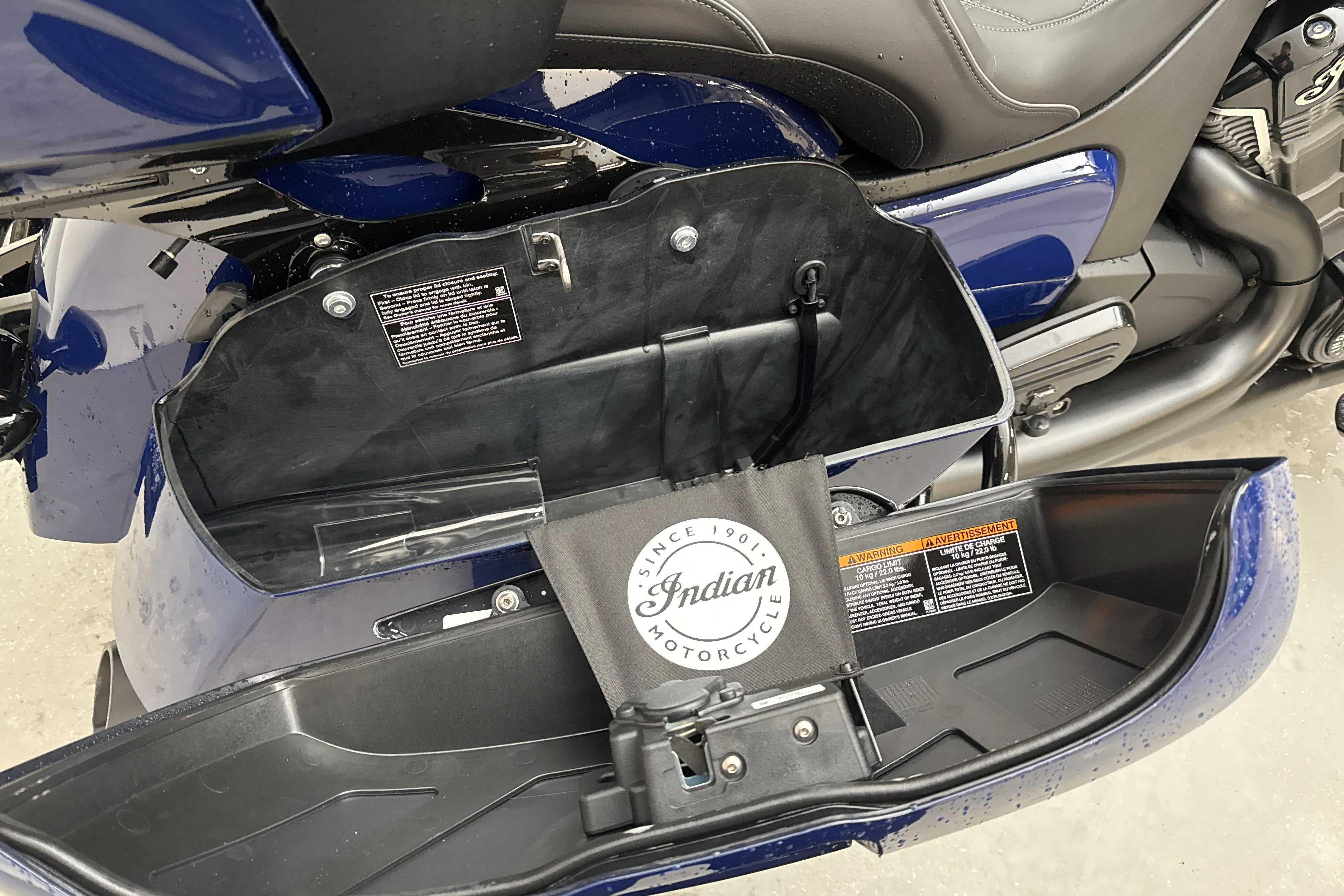 Presentationsfoto 15 av 15: Indian PURSUIT DARK HORSE Motorcykel - 43 mil - Manuell - 2023