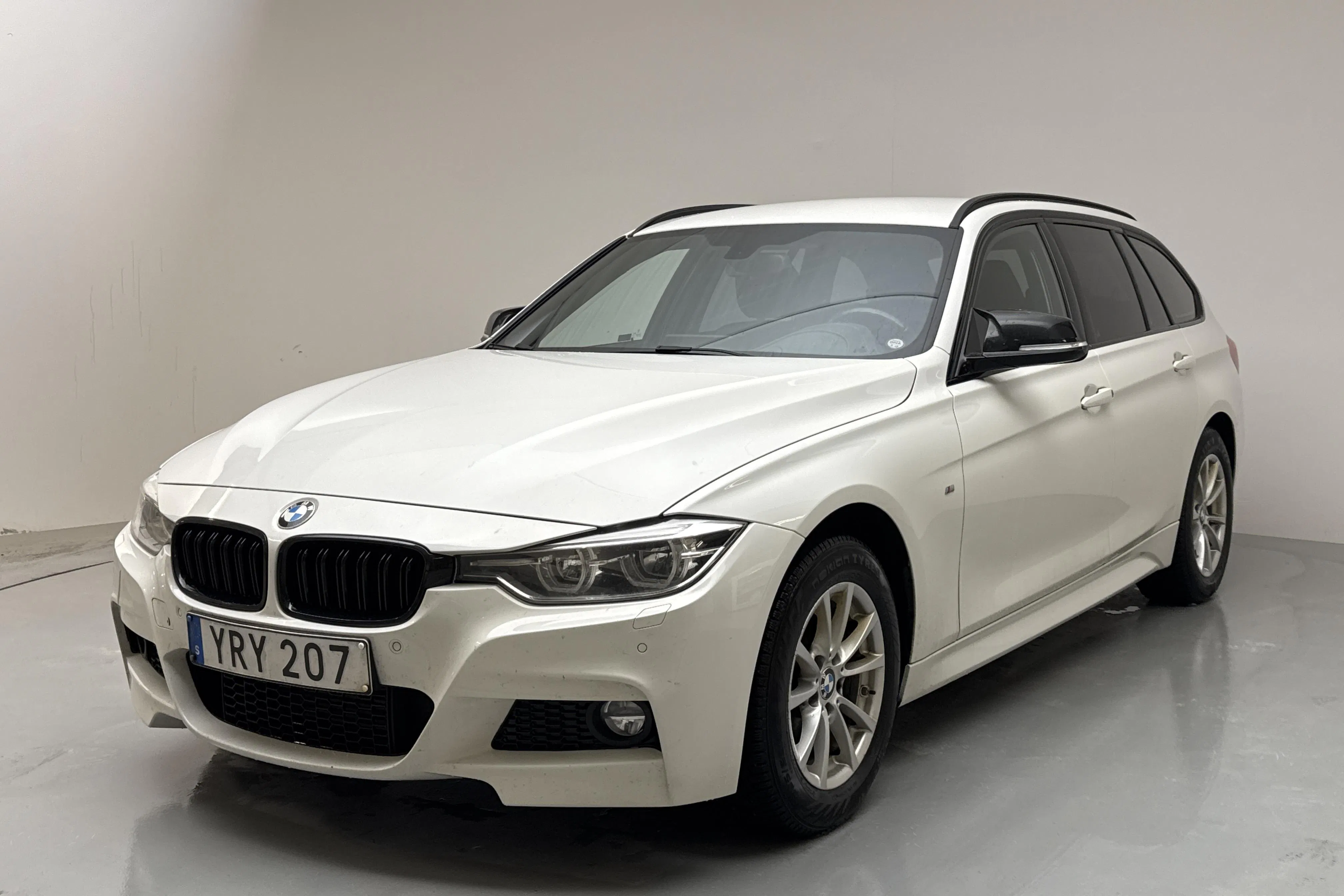 BMW 320d xDrive Touring, F31 (190hk)