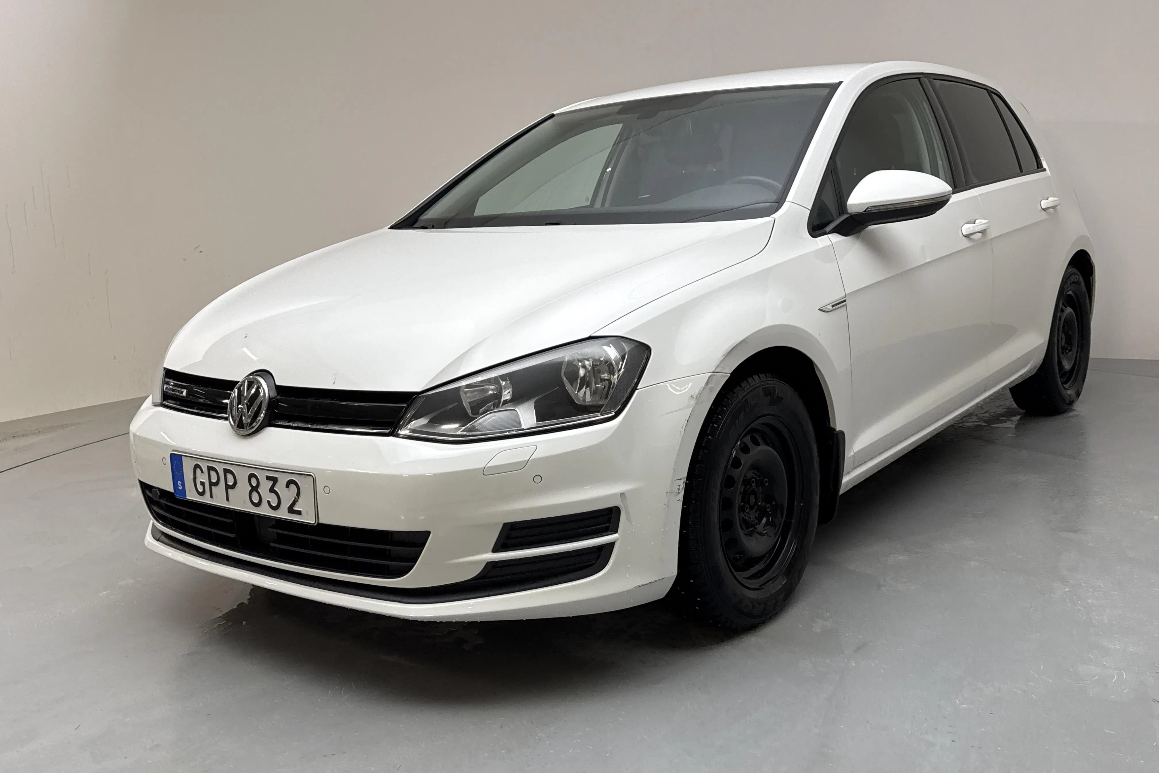 Presentation photo 1 of 14: VW Golf VII 1.4 TGI 5dr (110hk) - 79 000 km - Manual - white - 2017